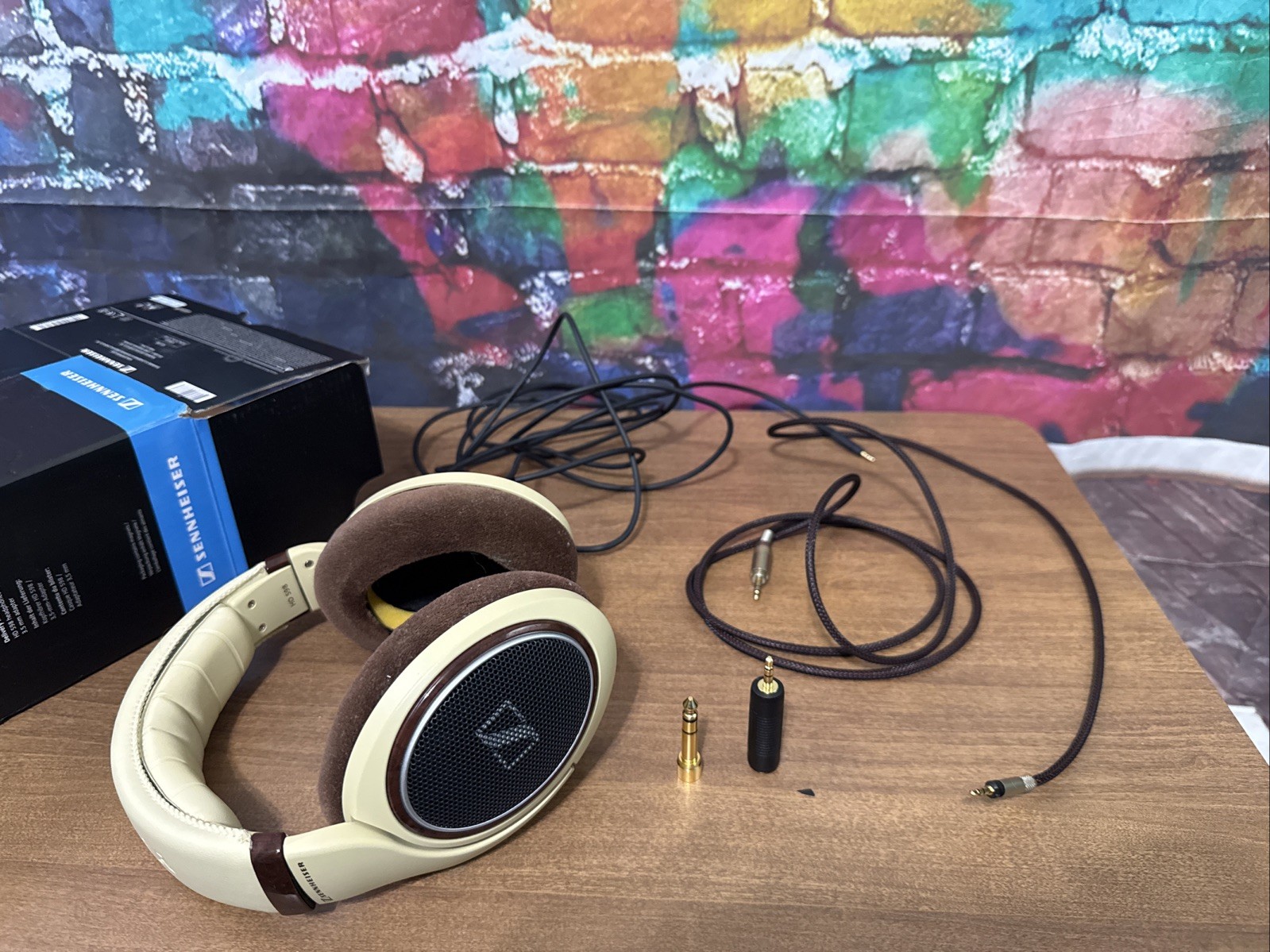 Sennheiser HD 598 Wired Over-Ear Headphones Beige/ Cream SEE DESCRIPTION