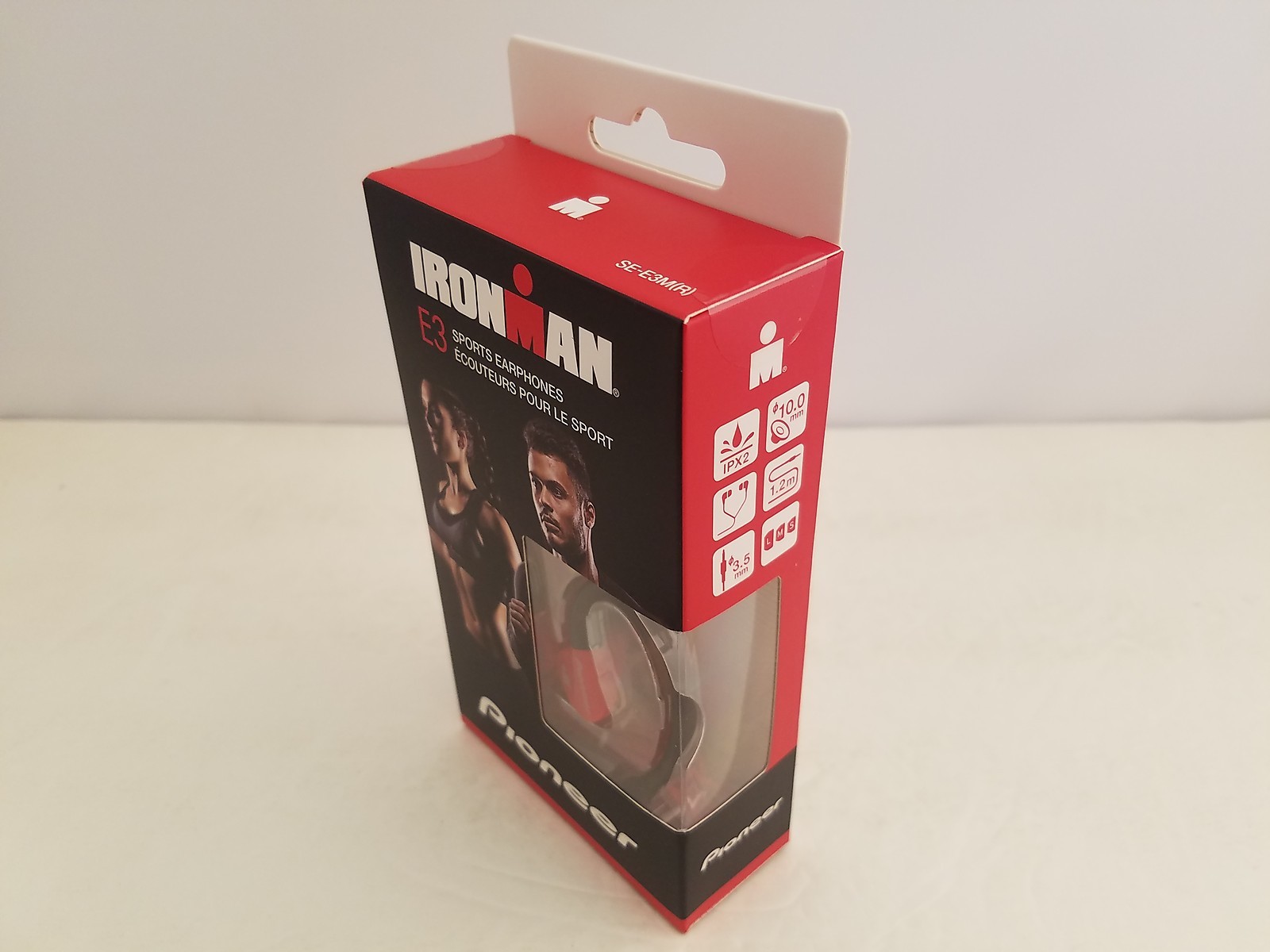 Pioneer IRONMAN E3 Sports Earphones | Red | SE-E3M(R) | SE-E3M(R)CC | Large