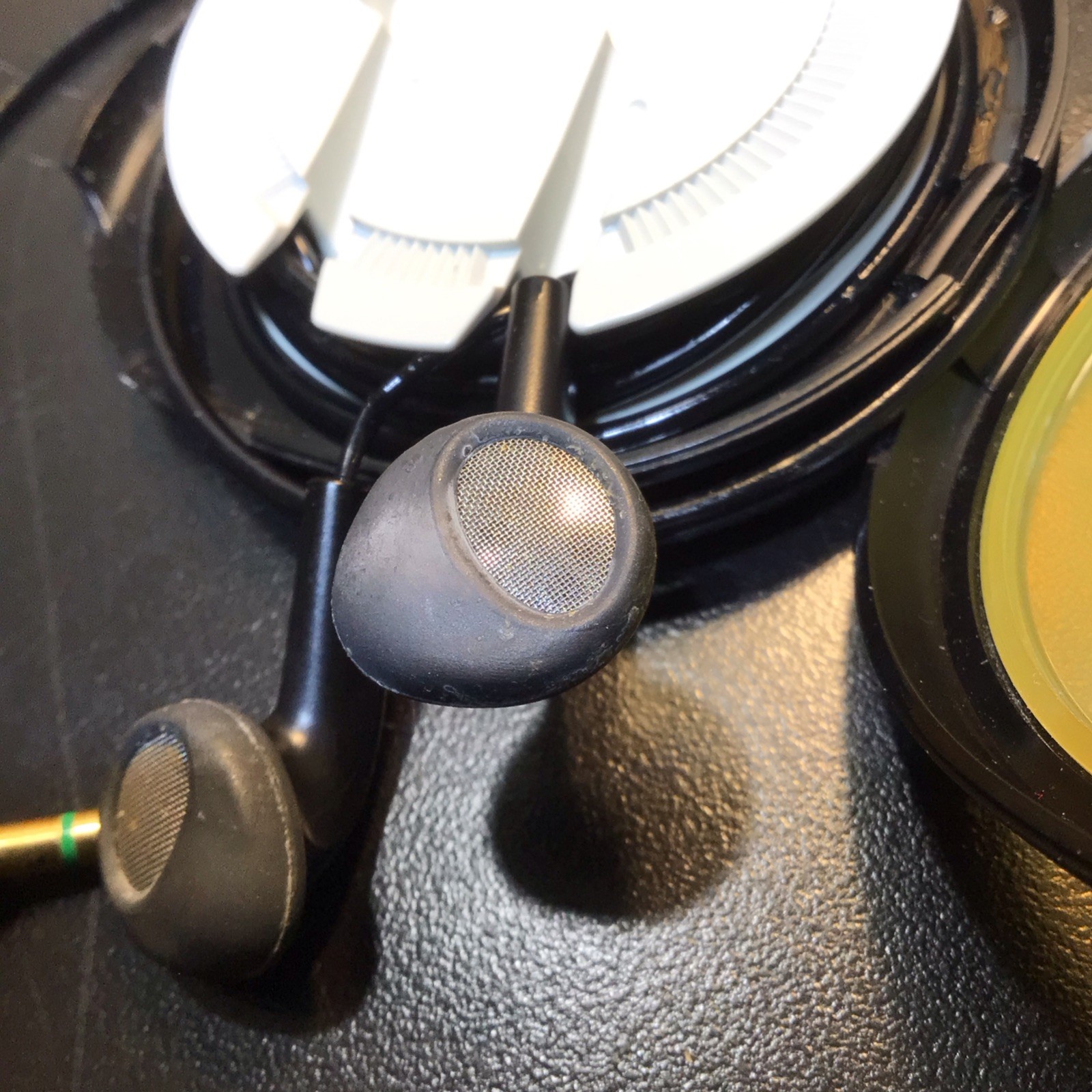Vintage Sony In-Ear Headphones MDR-E535 Earbud Earphones 3.5MM | TESTED