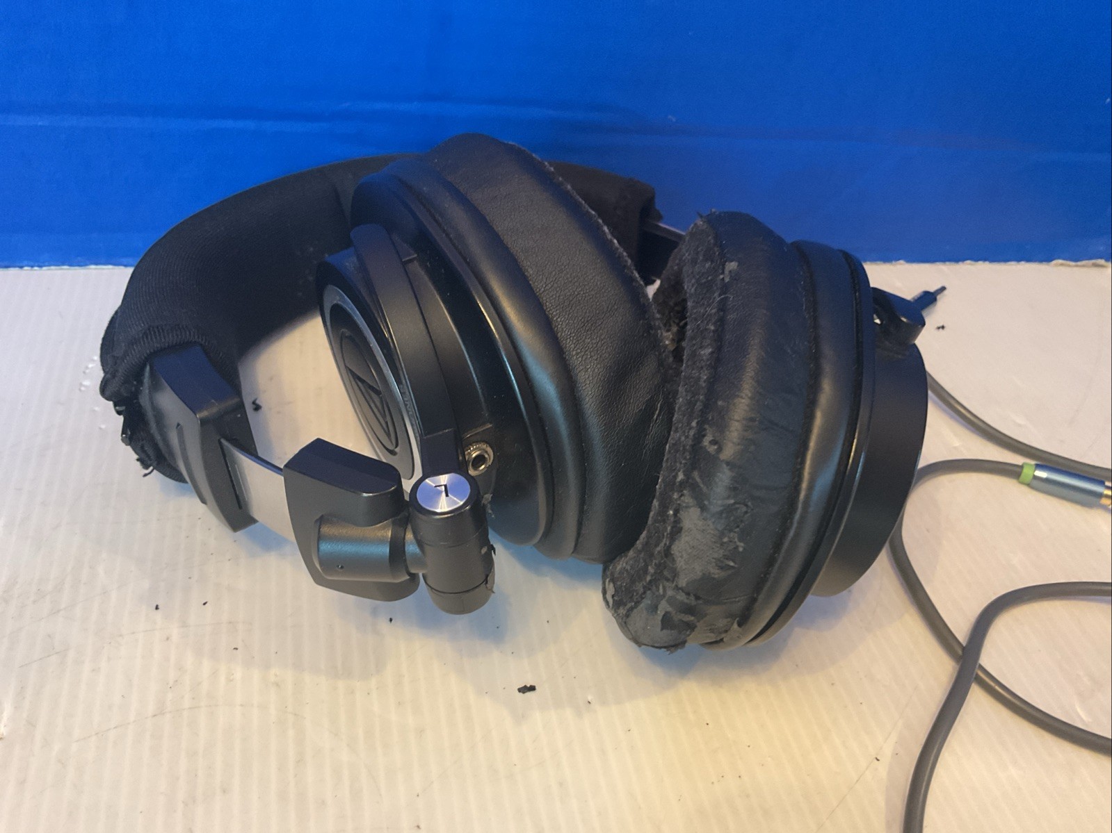 **** Audio-Technica ATH-M50 Headphones Tested Nice sound