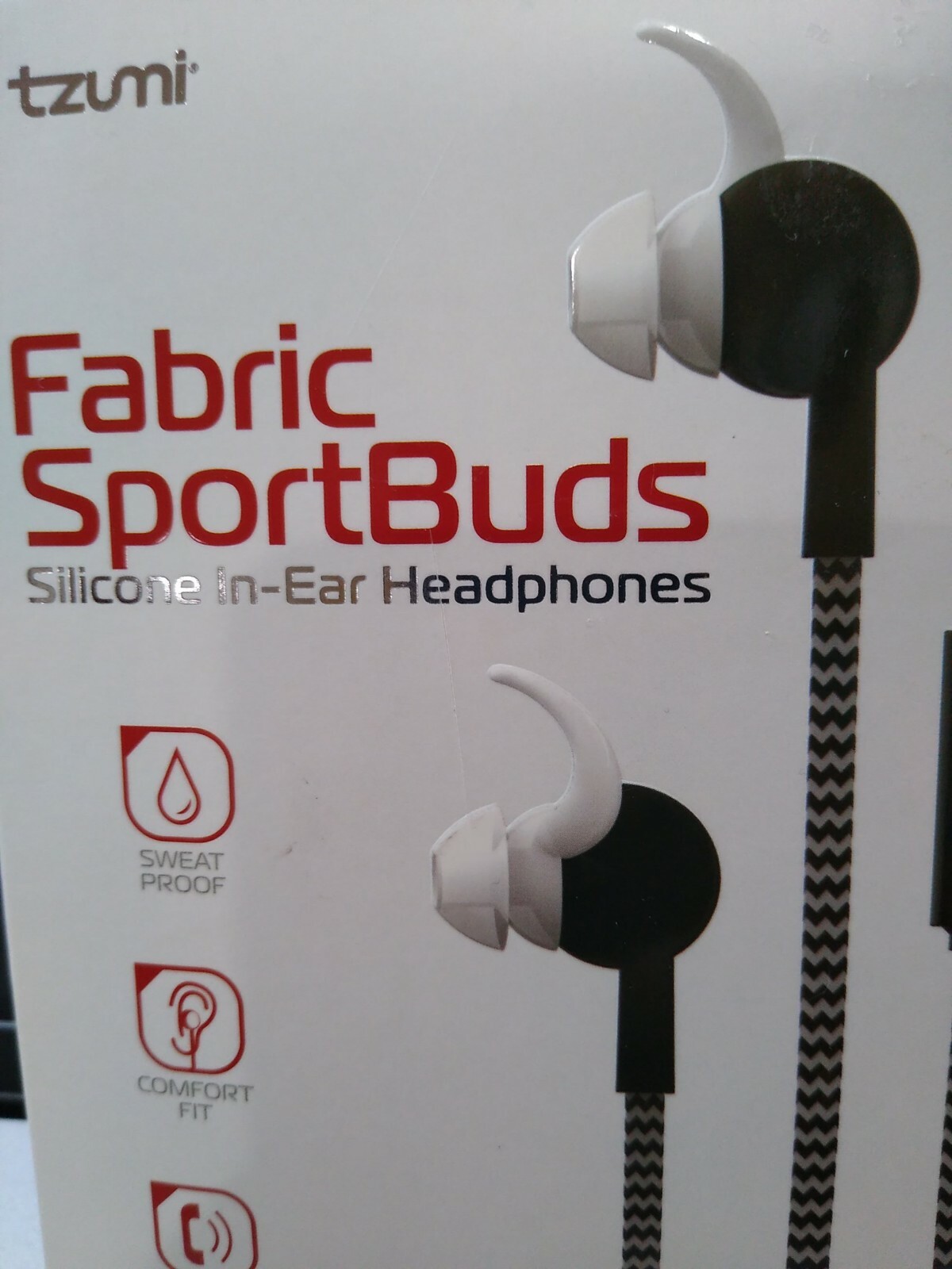 Brand New TZUMI Fabric In-Ear Earbuds w/2 extra Pairs Silicone Tips – FREE ship