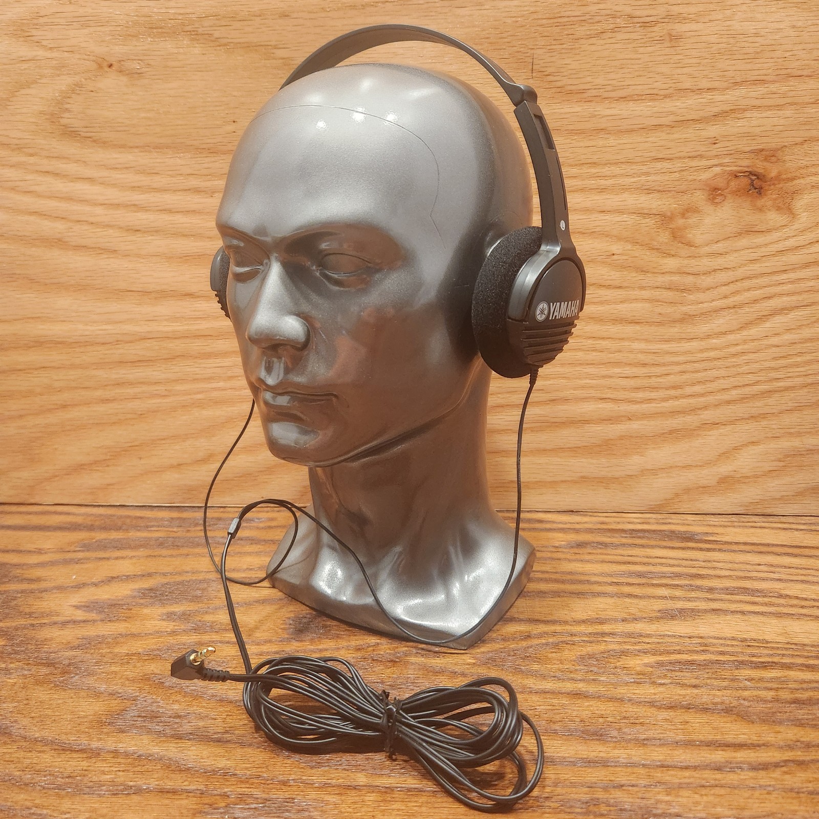Yamaha RH1C Portable Stereo Headphones Tested