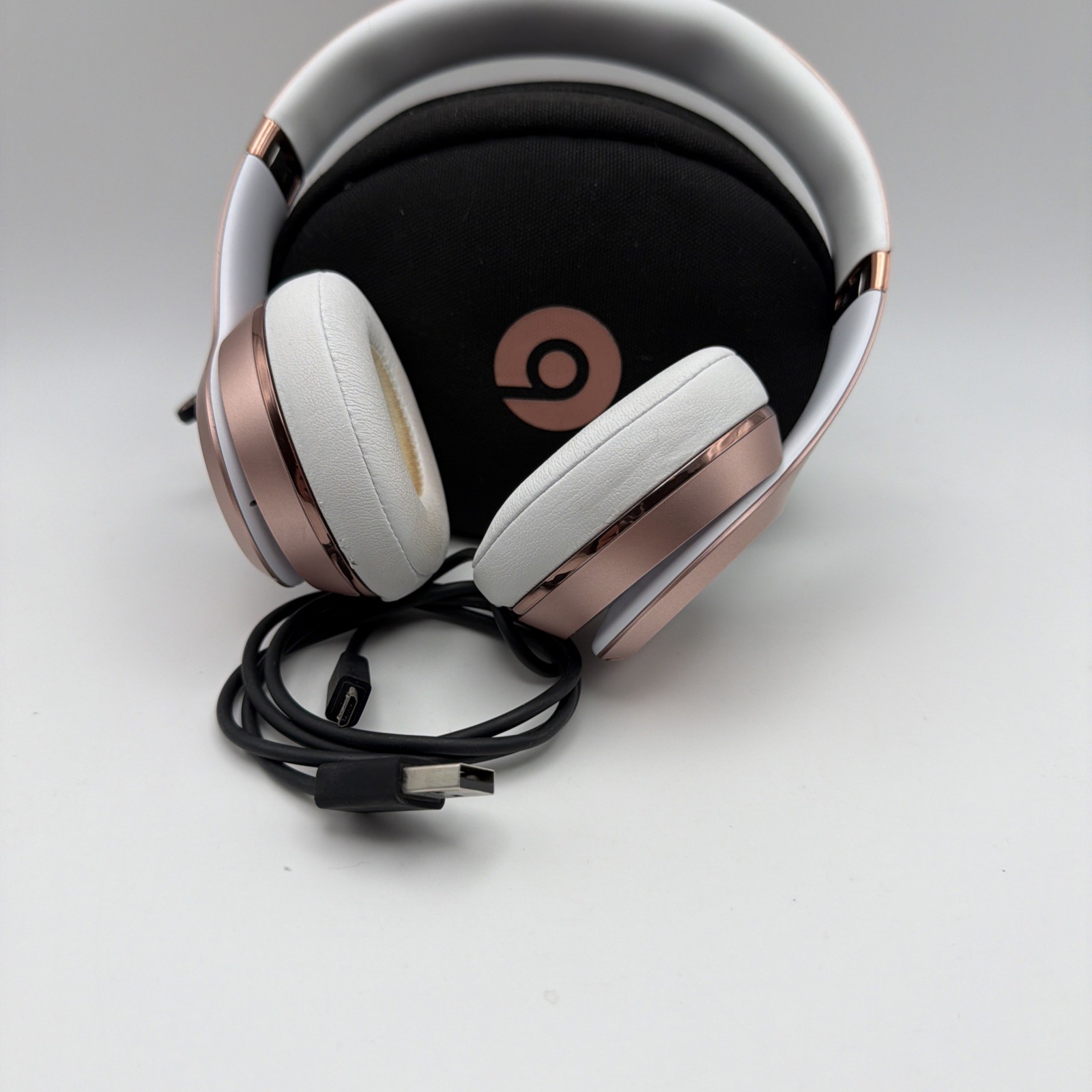 Beats Solo 3 Wireless Bluetooth Headphones Rose Gold w/ Carrying Bag – TESTED