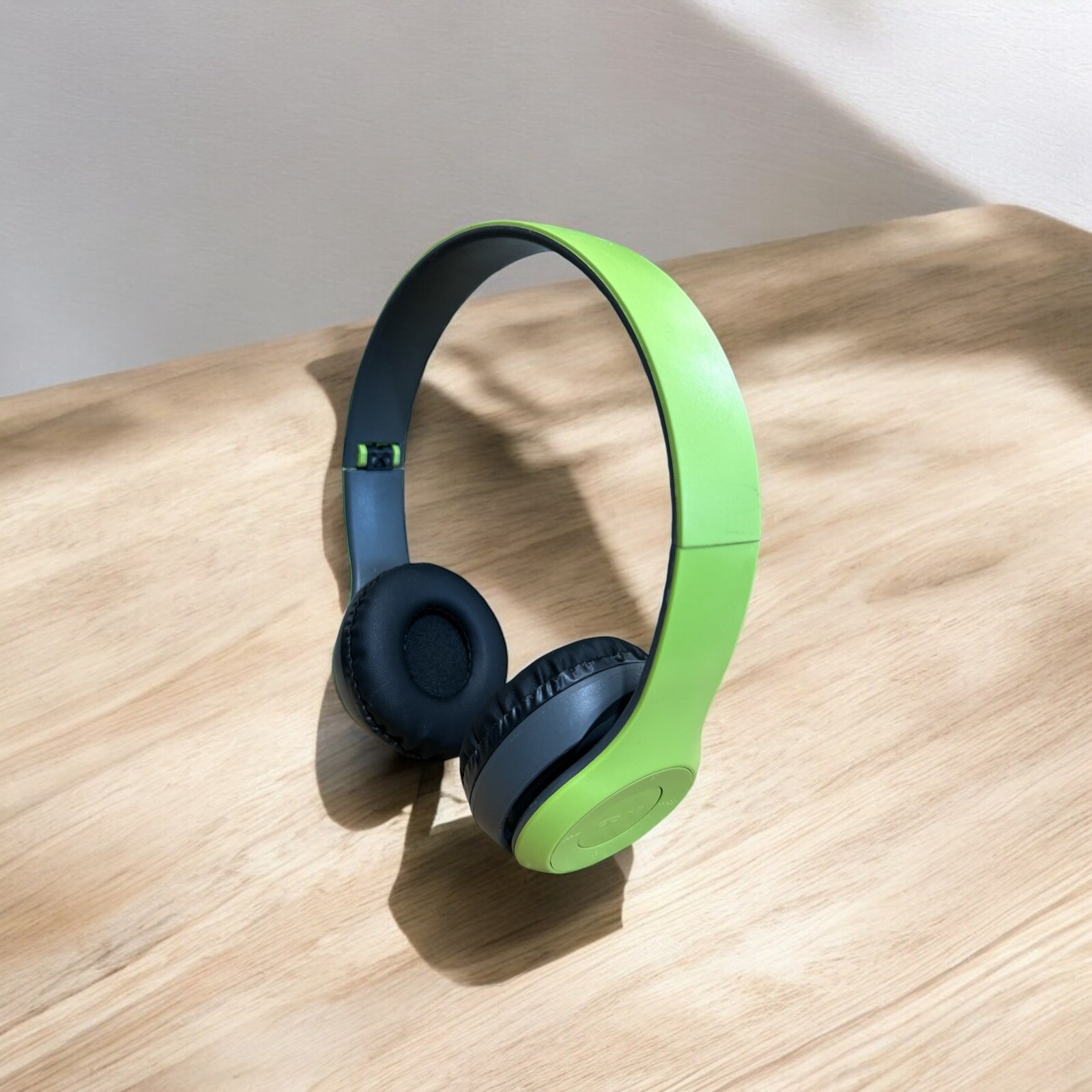 Handsfree p47 Super bass Wireless Headphones Foldable Headset with micropho