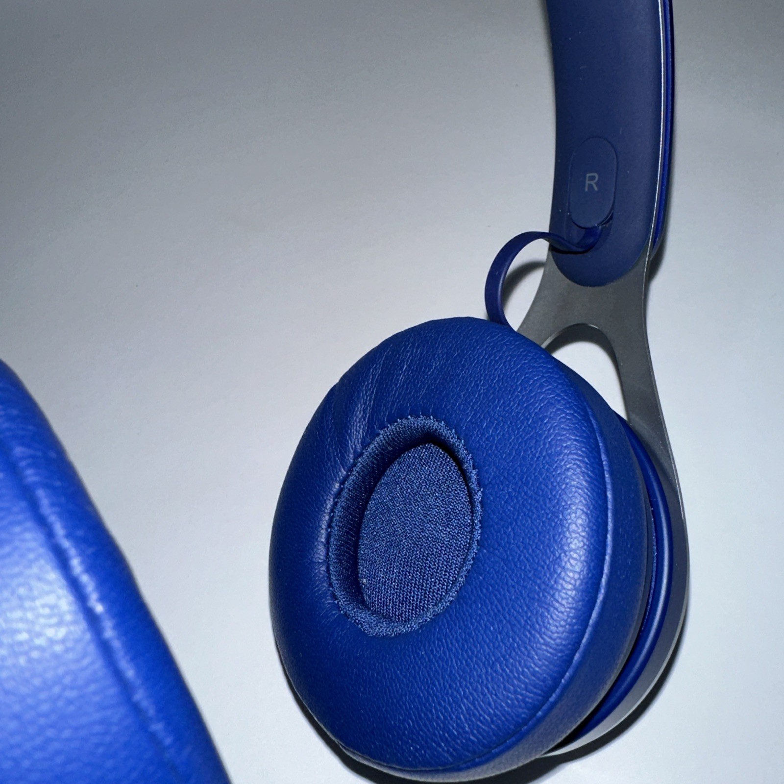 Very Nice – Beats EP Headphones – Blue – ML9D2LL/A, Tested an Working