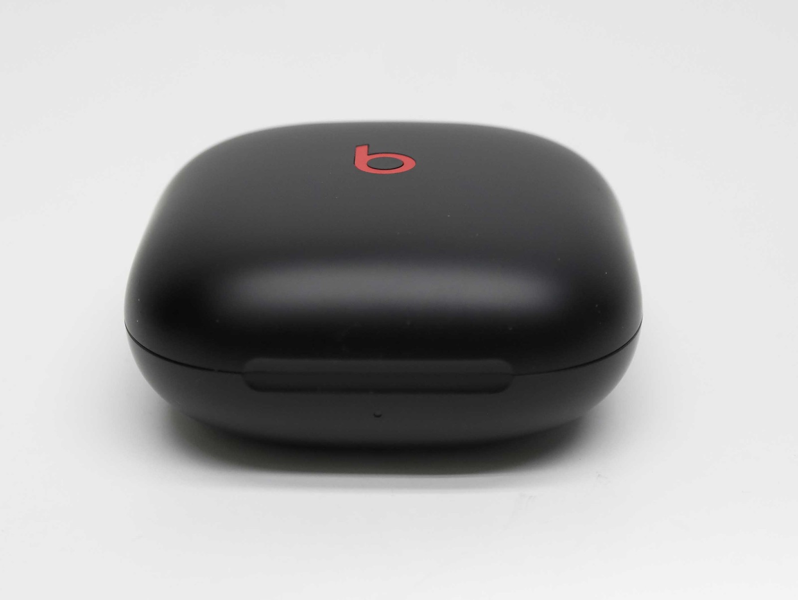 Genuine Beats by Dr. Dre Fit Pro Charging Case Replacement MK2F3LL/A Black