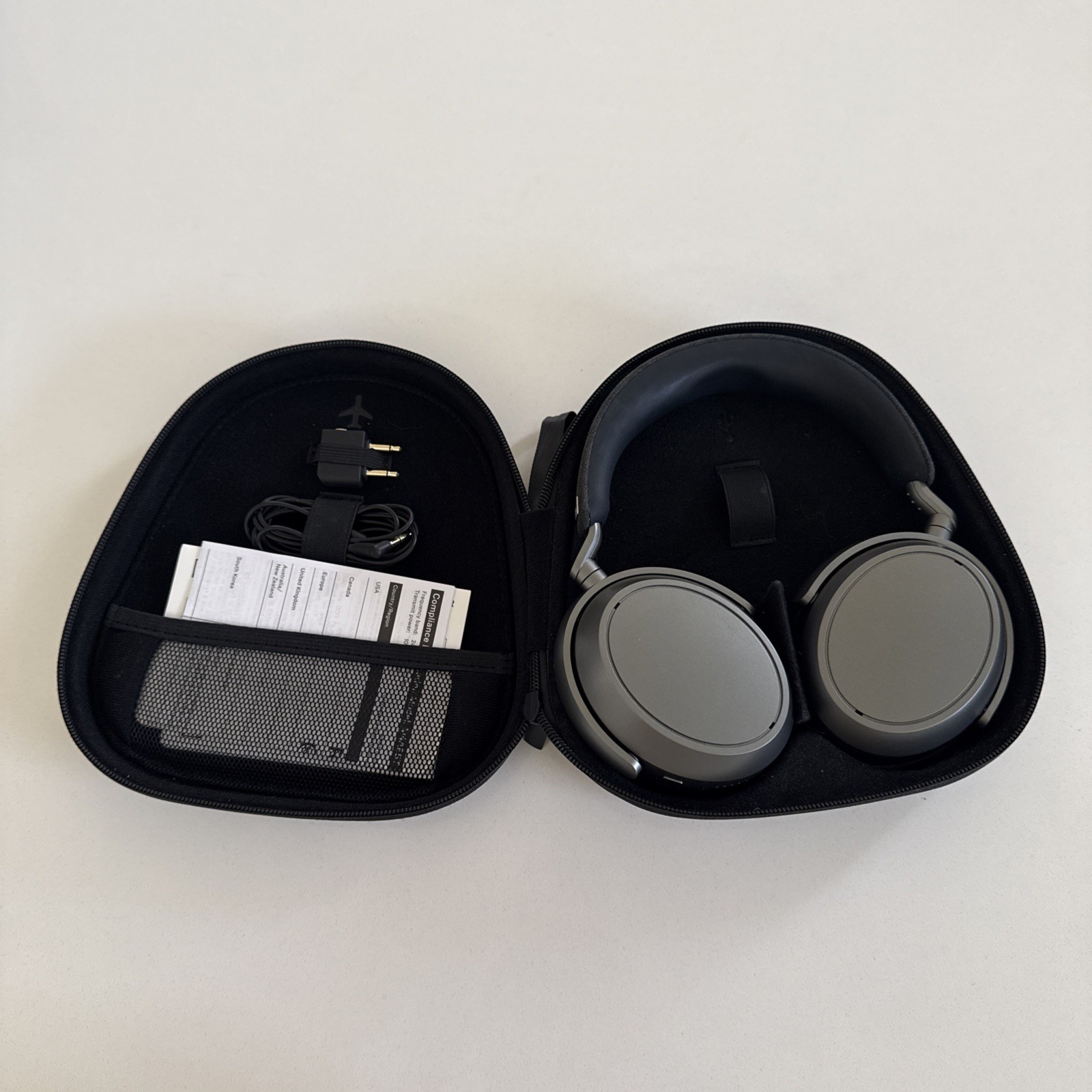 Sennheiser Momentum 4 Wireless Over-Ear Noise Cancelling Headphones (Graphite)