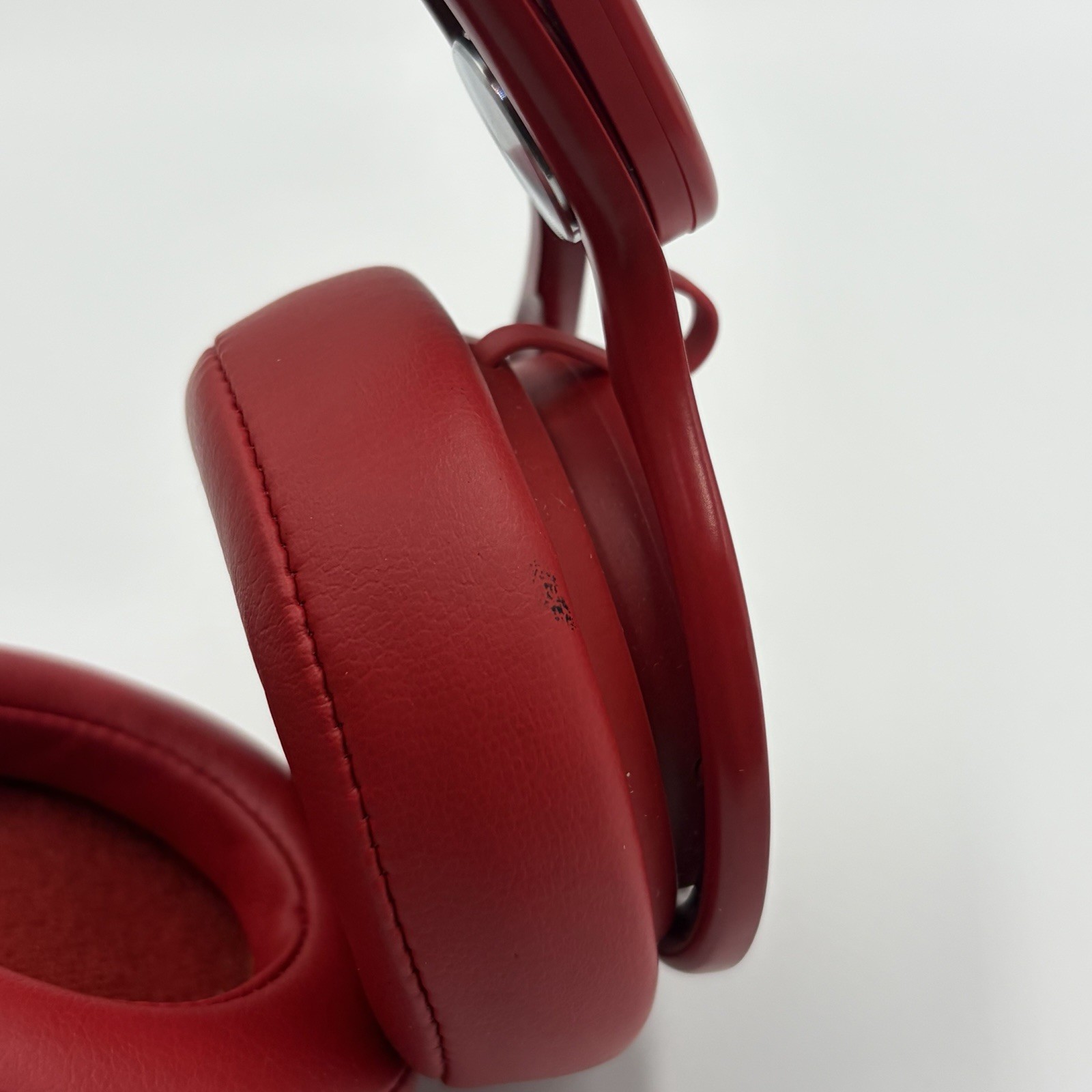 Beats by Dr. Dre Mixr David Guetta Limited Edition Wired Headphones Red In Case