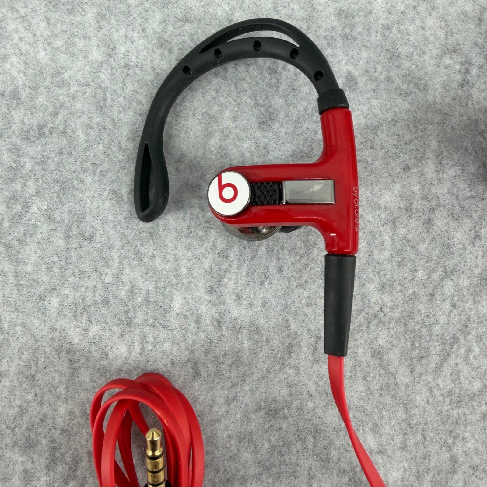 Beats by Dr. Dre Powerbeats Wired In-Ear Sport Headphones Red Black 3.5mm Jack