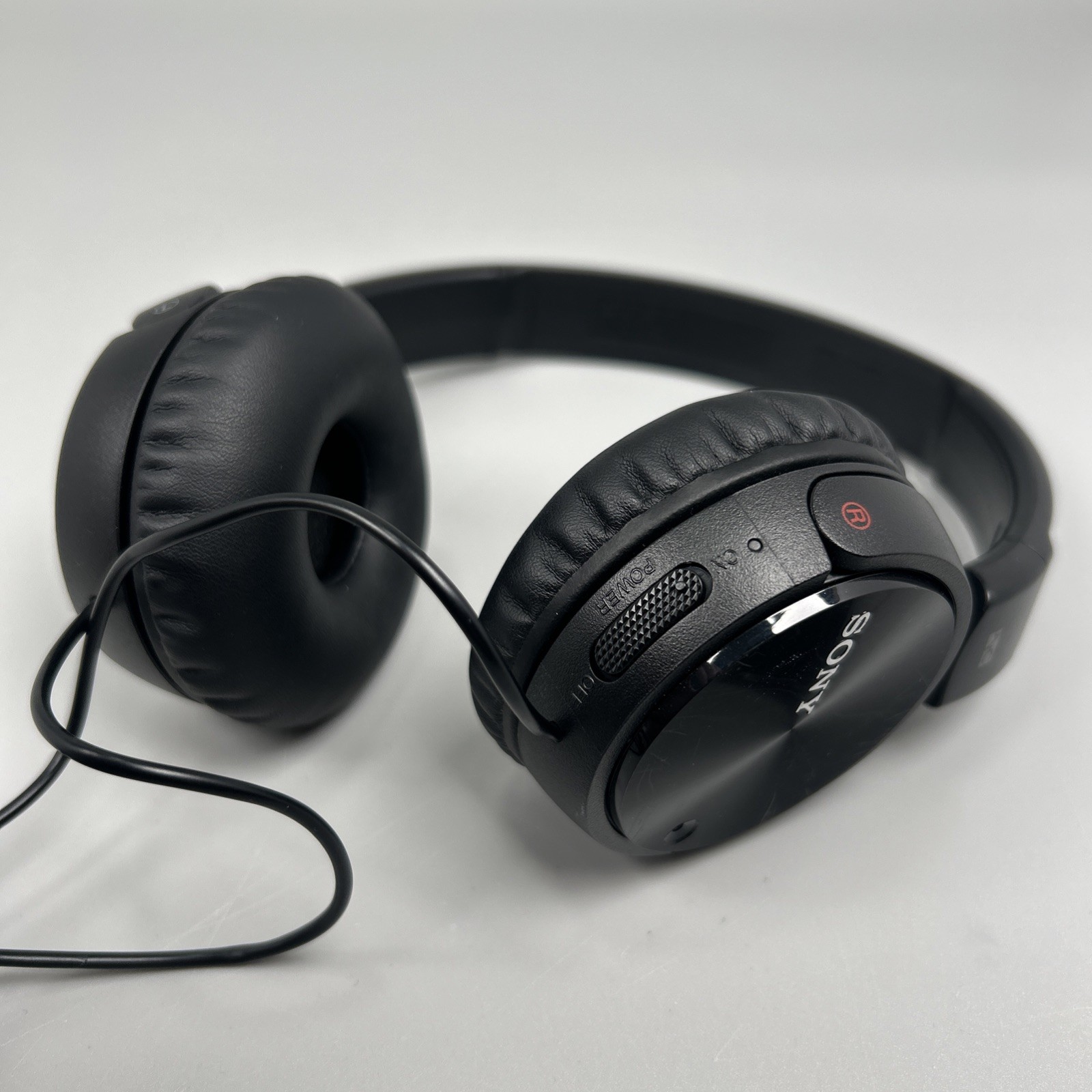 Sony MDR-ZX110NC Noise Cancelling Wired Headphones Black Tested – Excellent