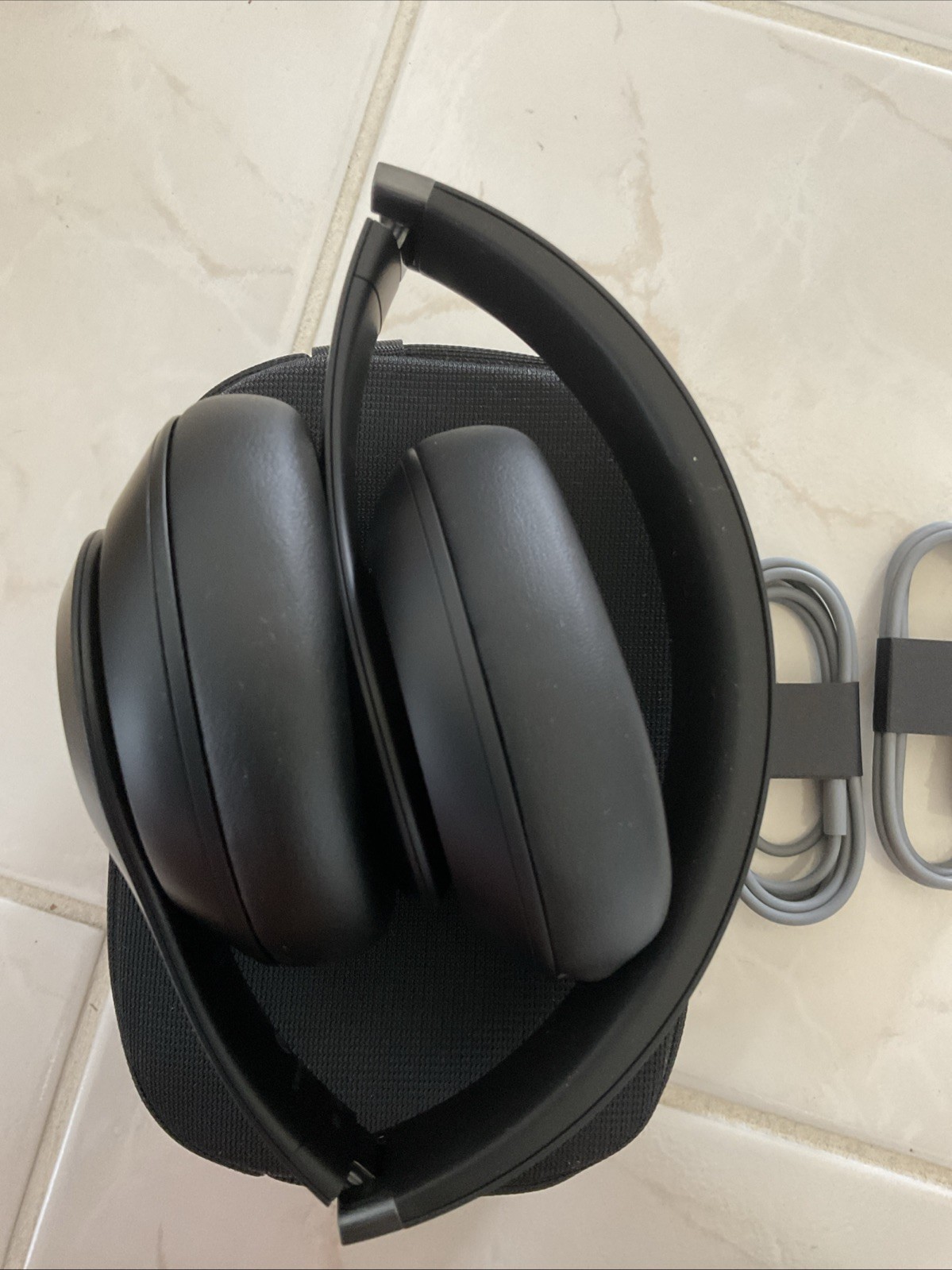Beats Studio Pro Wireless Headphones -Black, Open Box, Warranty Till 05/2026