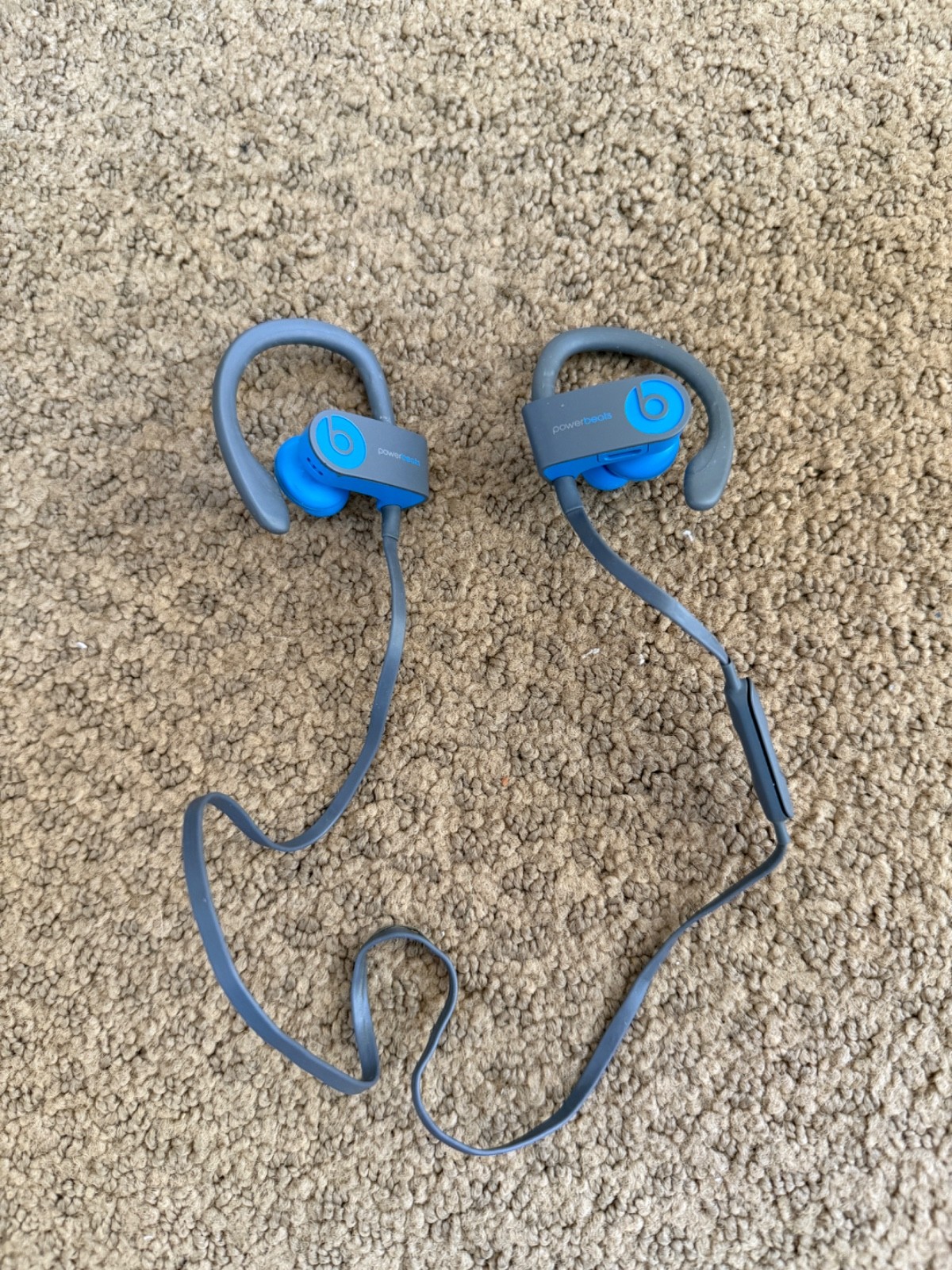 Beats by Dr. Dre Powerbeats3 Wireless Headphones/Flash Blue Excellent Condition
