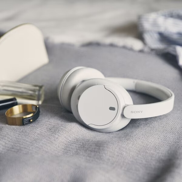SONY WH-CH720N Wireless Noise Canceling Headphones Black White Blue Light PSL