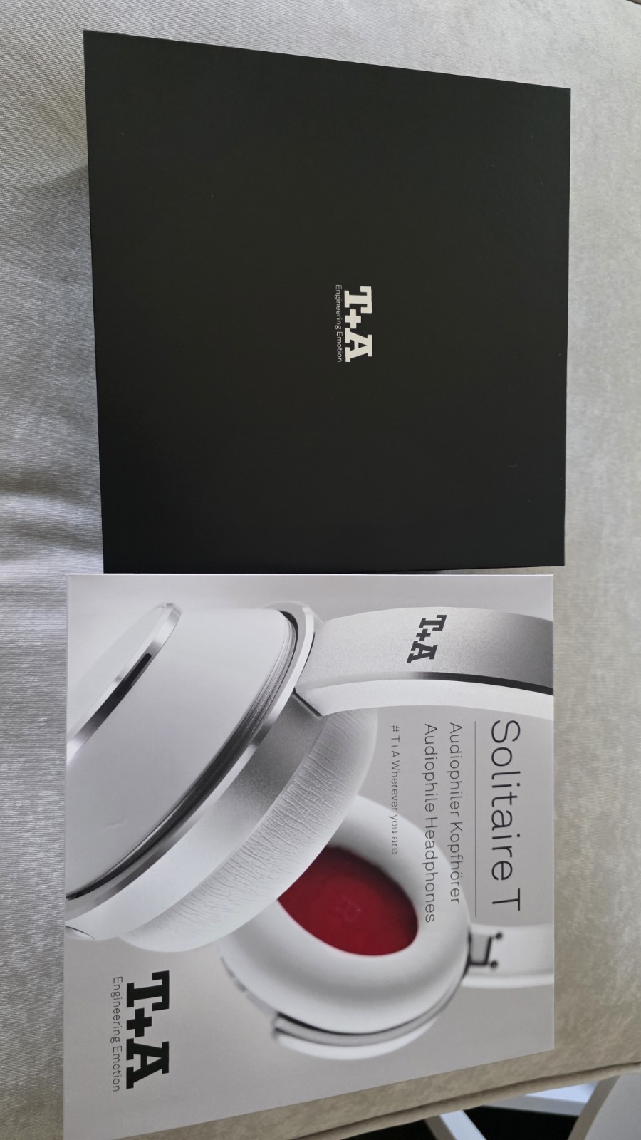 T+A Elektroakustik Solitaire T Closed Back Headphones All White