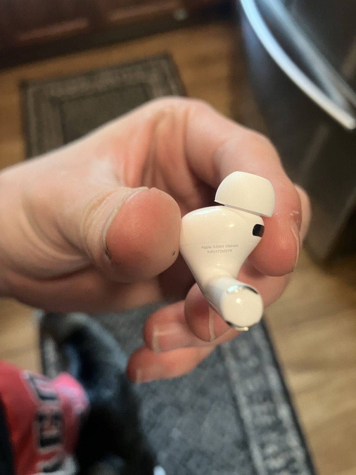 Apple AirPods Pro 3rd Gen White Bluetooth Wireless In-Ear Earbuds w/ Case