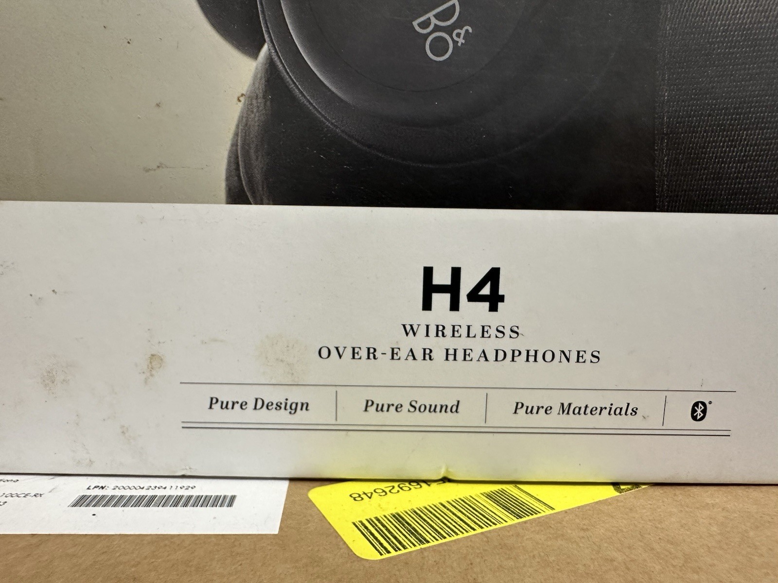 Bang & Olufsen Beoplay H4 Over-Ear Wireless Headphones – Charcoal Gray