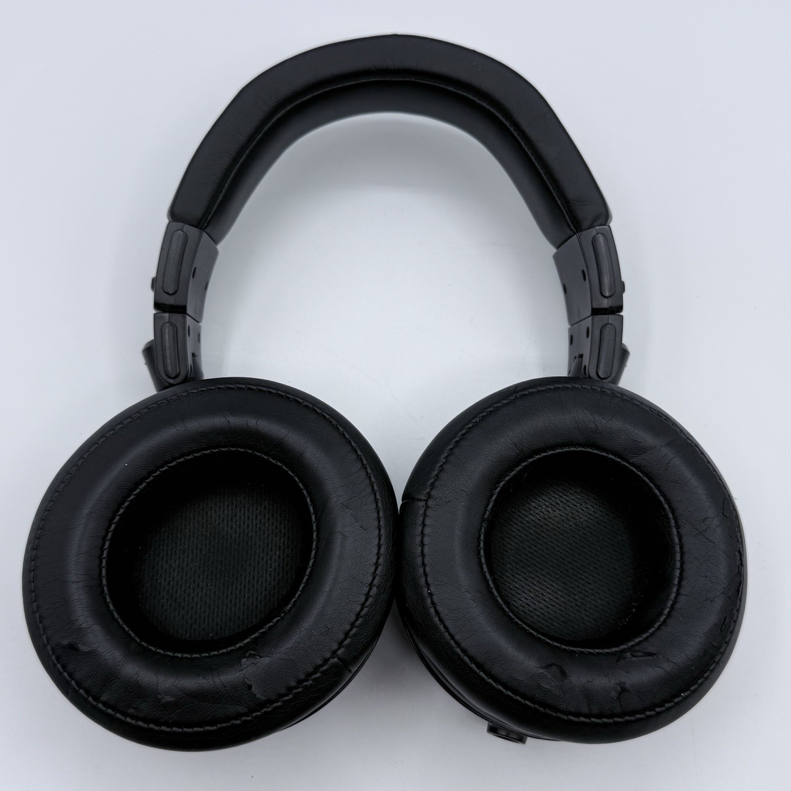 LyxPro HAS-30 Studio Headphones Closed-Back Over Ear No Cables