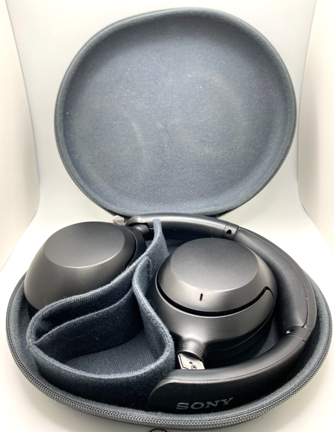 Sony WH-XB910N Bluetooth Noise Cancelling Over-Ear Headphones Case (C-23)