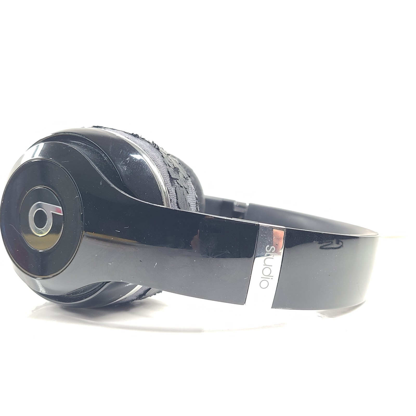 Beats by Dr. Dre Studio2 Wireless Bluetooth Headphones Black – B0501 READ!!