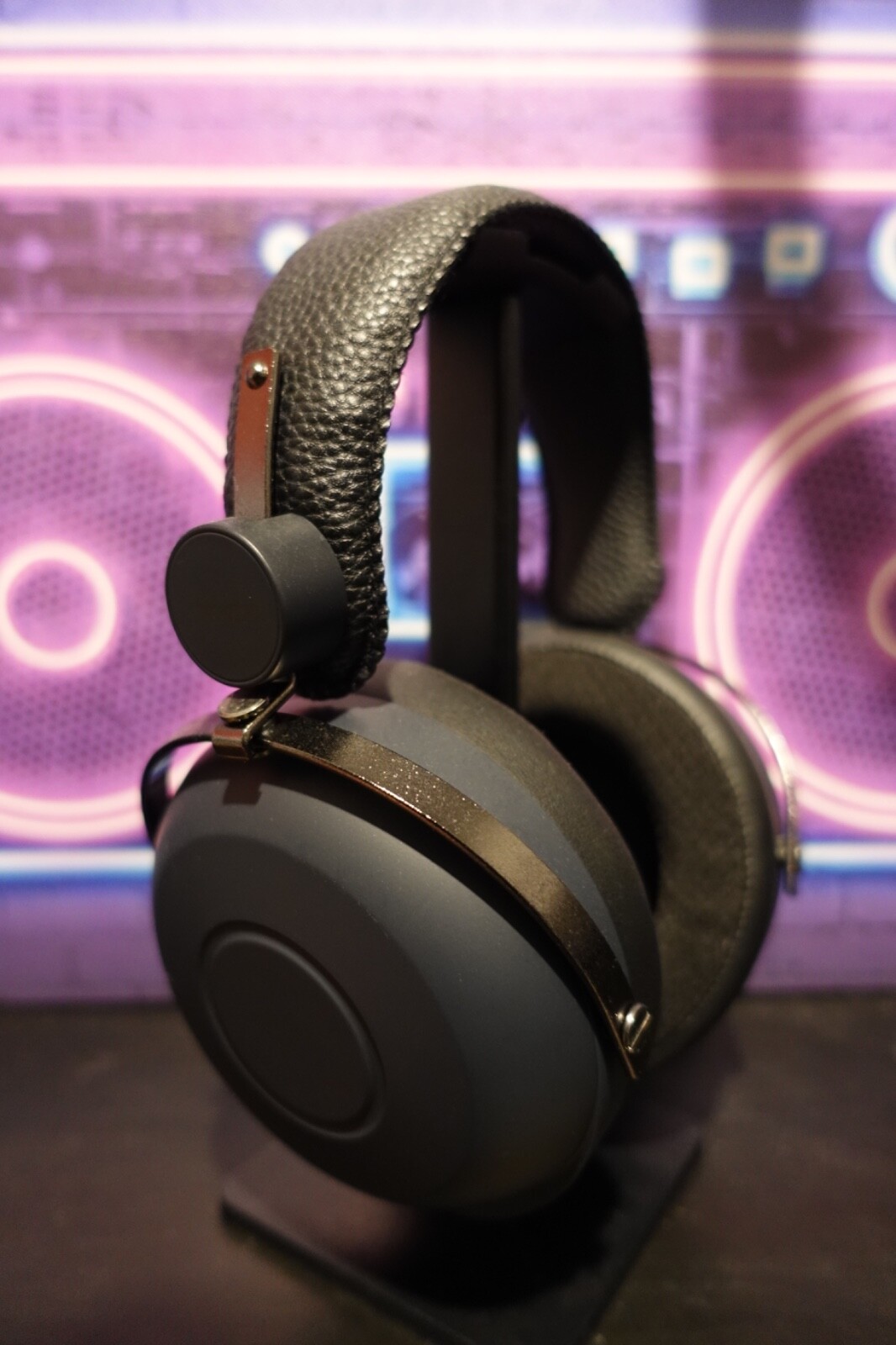 HIFIMAN and Drop HE-R7DX Black Closed-Back Headphones 