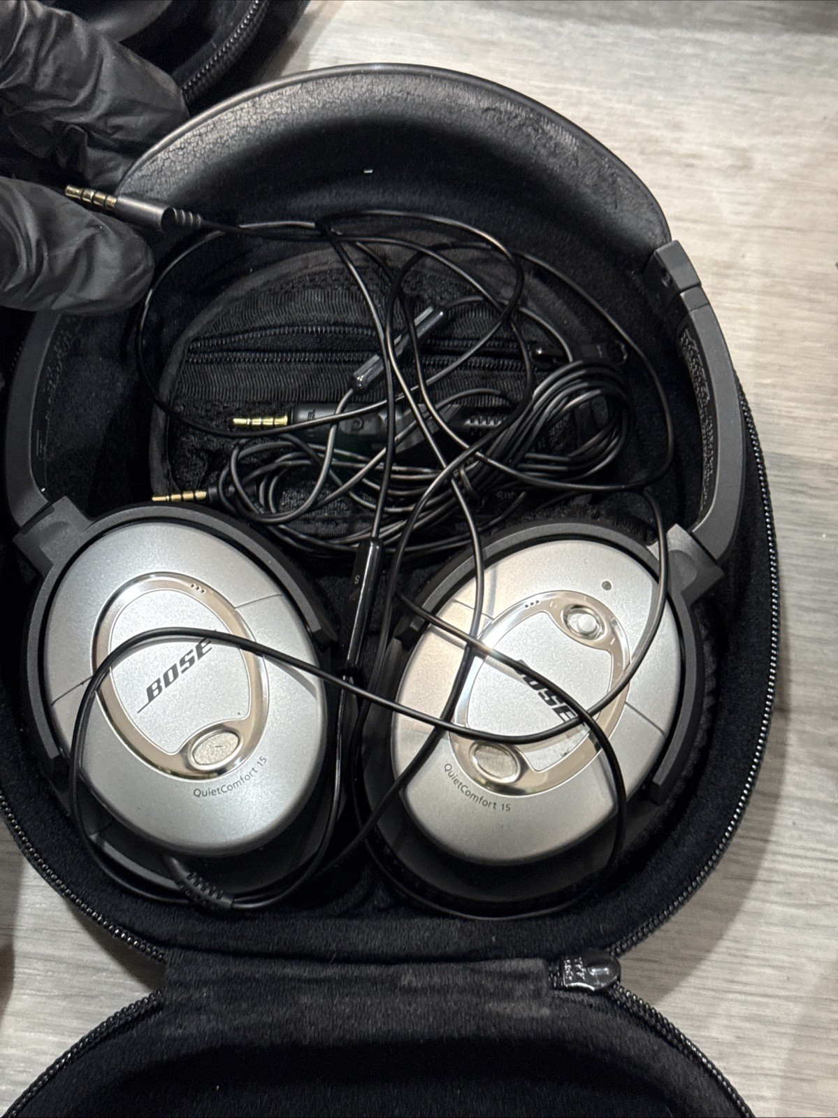 Lot Of 4 Bose QC15/QC3 Headphones with Noise Cancelling (Read Desc)