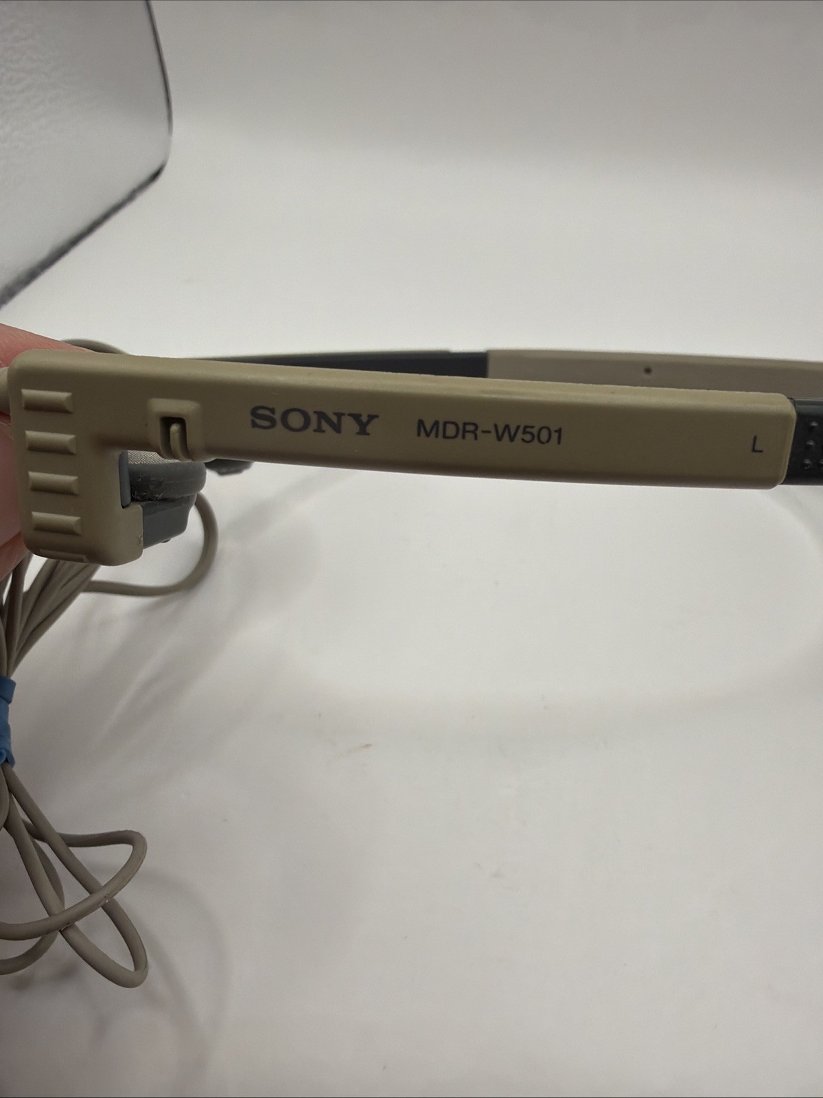 Sony MDR-W501 Gray 3.5MM Jack In Ear Light Weight Earphones Tested Works