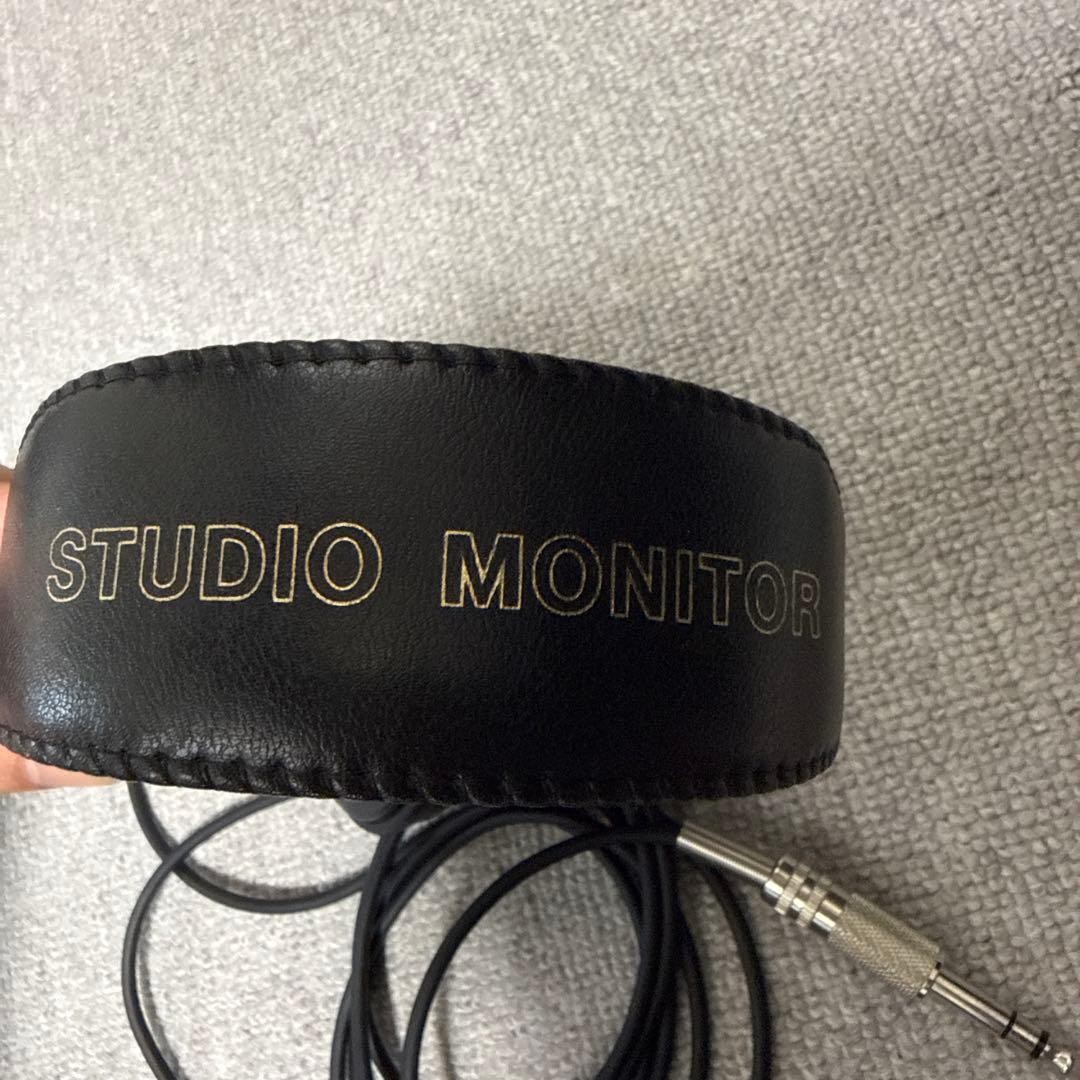 Sony MDR-CD900ST Studio Monitor Headphones Wired Closed Back Preowned from Japan