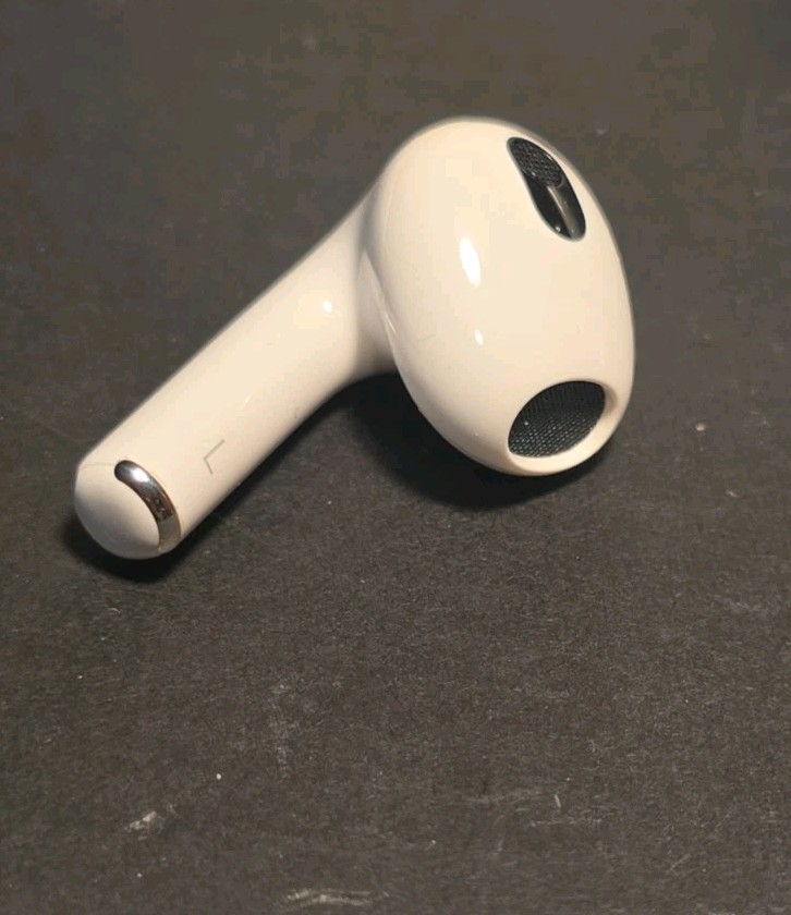 Apple AirPods 3rd Generation MPNY3AM/A True Wireless Earbuds White-USED