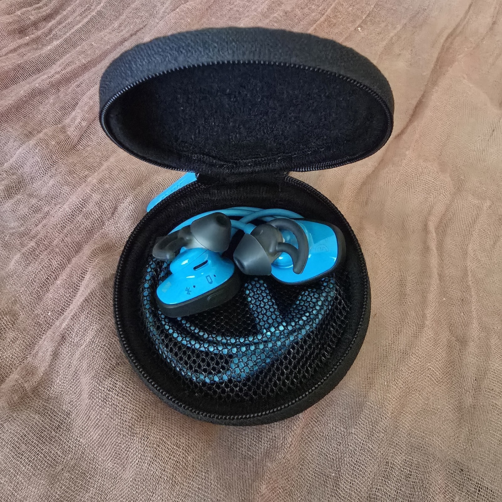 Bose SoundSport Wireless Bluetooth Earbuds Sport Headphones w/ Case Tested. Aqua
