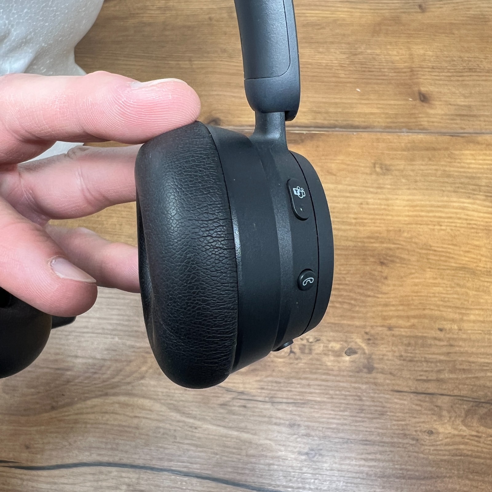 Microsoft 8JR-00001 Black Modern Wireless Headset Bluetooth Used – No Dongle