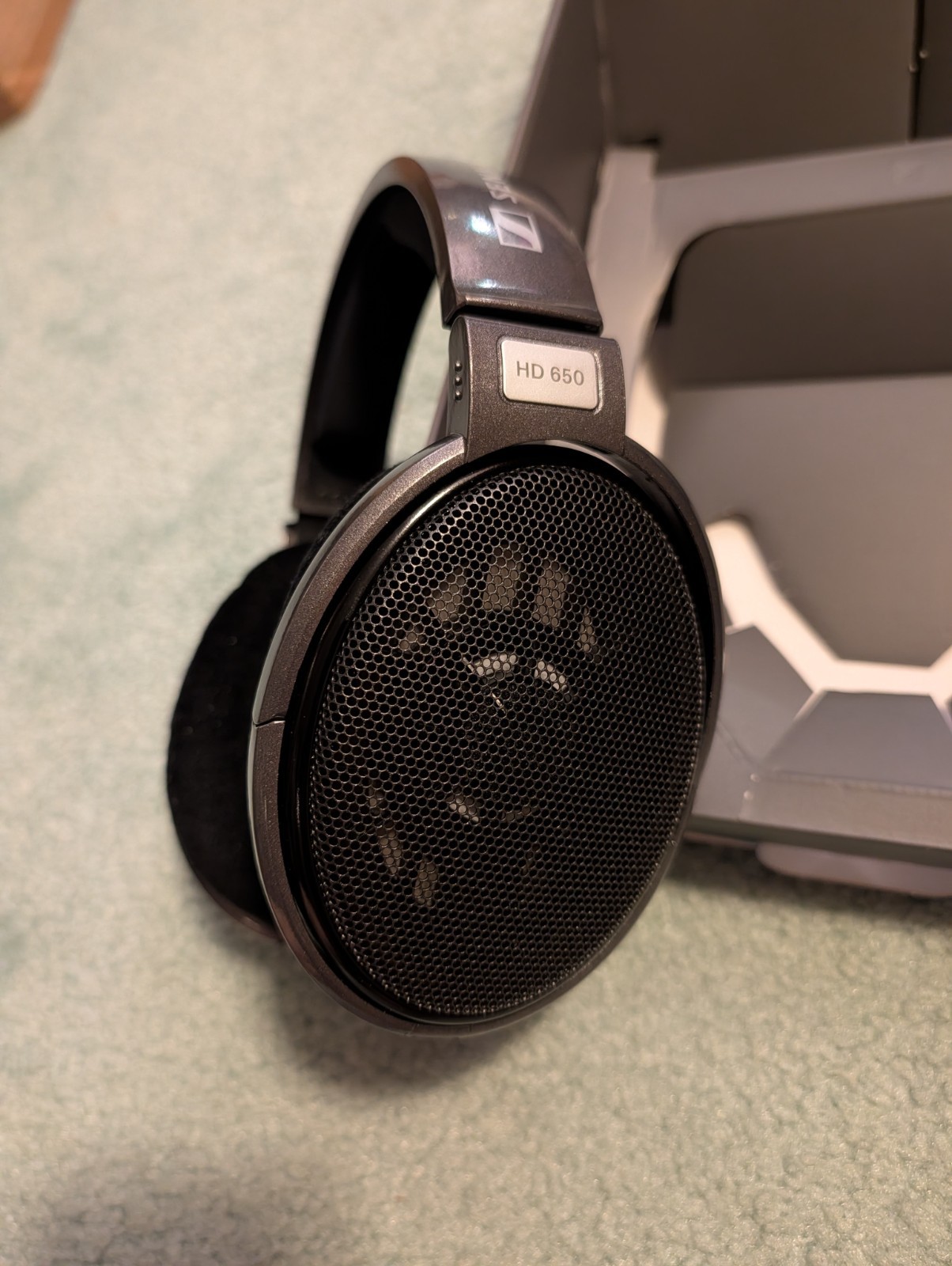 Sennheiser HD 650 Over Ear Headphones – Gray/Black