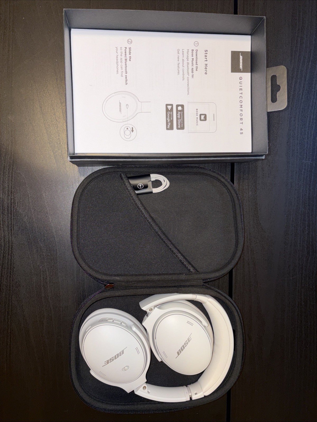 Bose QuietComfort Wireless Over-Ear Headphones – White Smoke