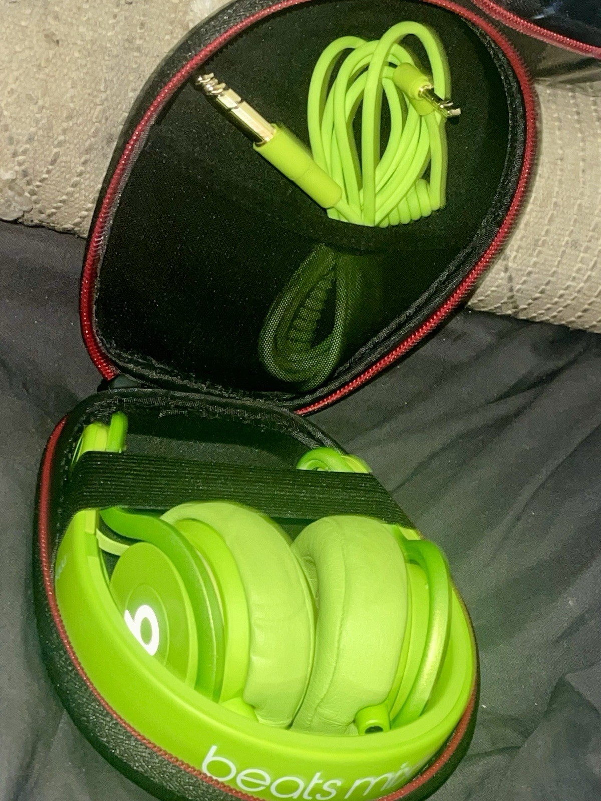 Rare COLLAB limited edition Beats Mixr Mixer Candy Green Reflective Logo Version
