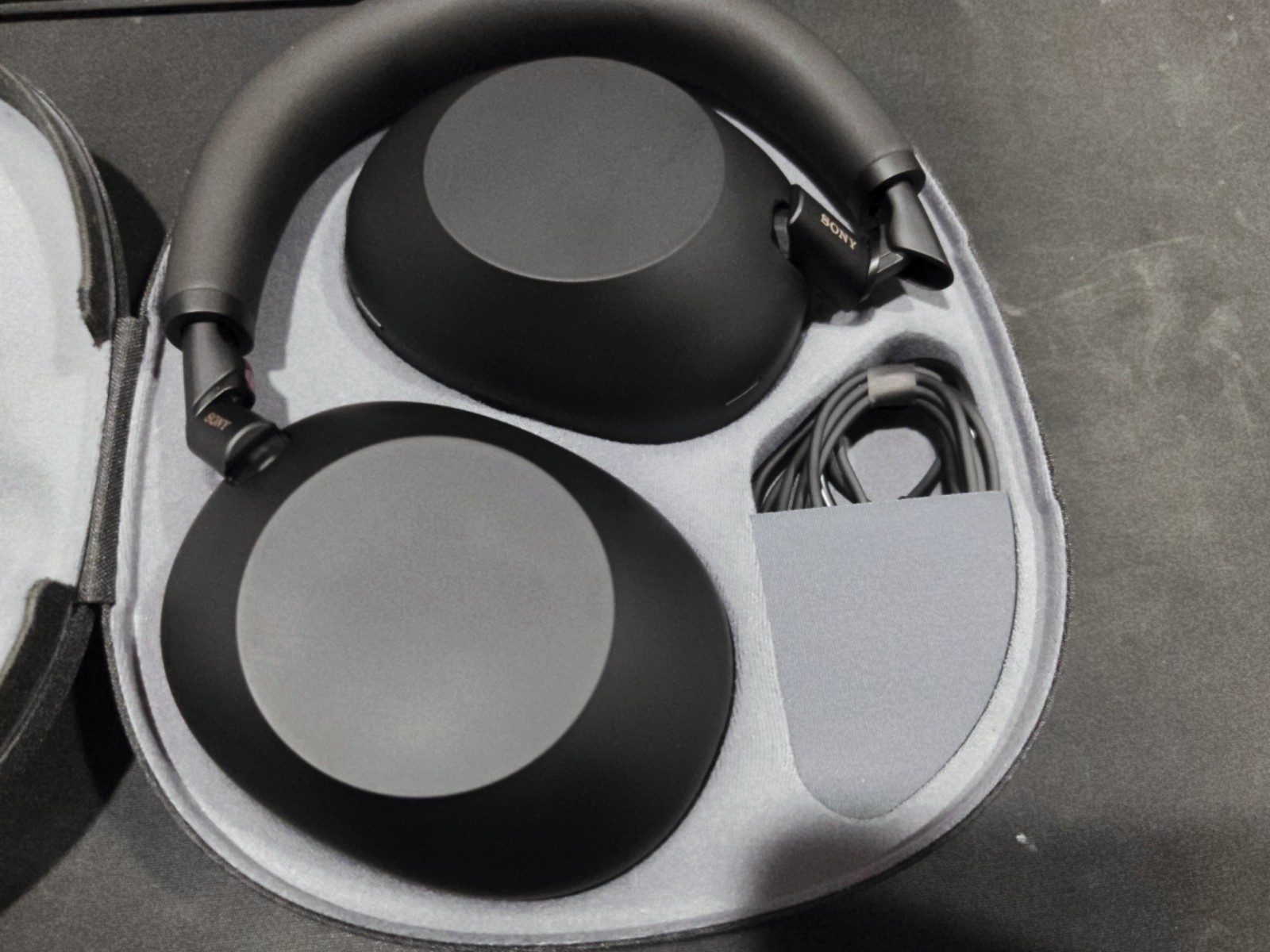 Sony WH-1000XM6 Noise Canceling Wireless Headphones Black + Wicked EarPads