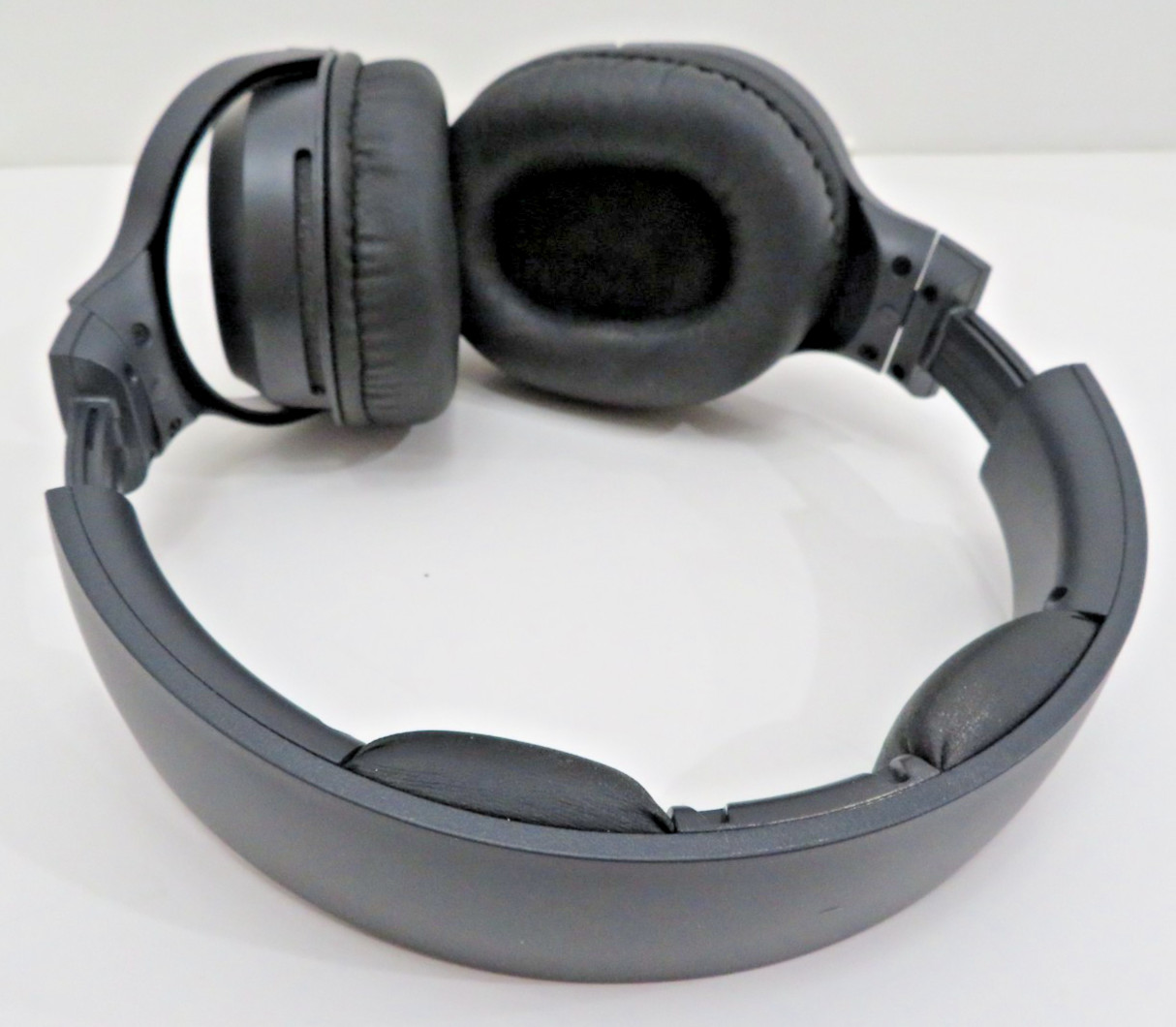 SONY TMR-RF400 Wireless TRANSMITTER With Megaphone Headset WH-RF400 Vietnan