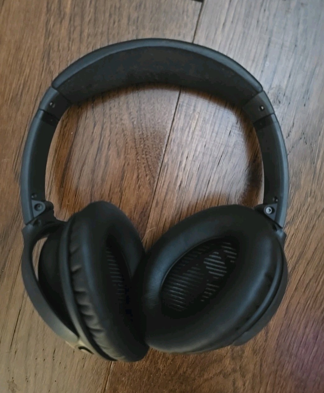 Bose QuietComfort 35 II Bluetooth Wireless Headphones – Black (789564-0010)