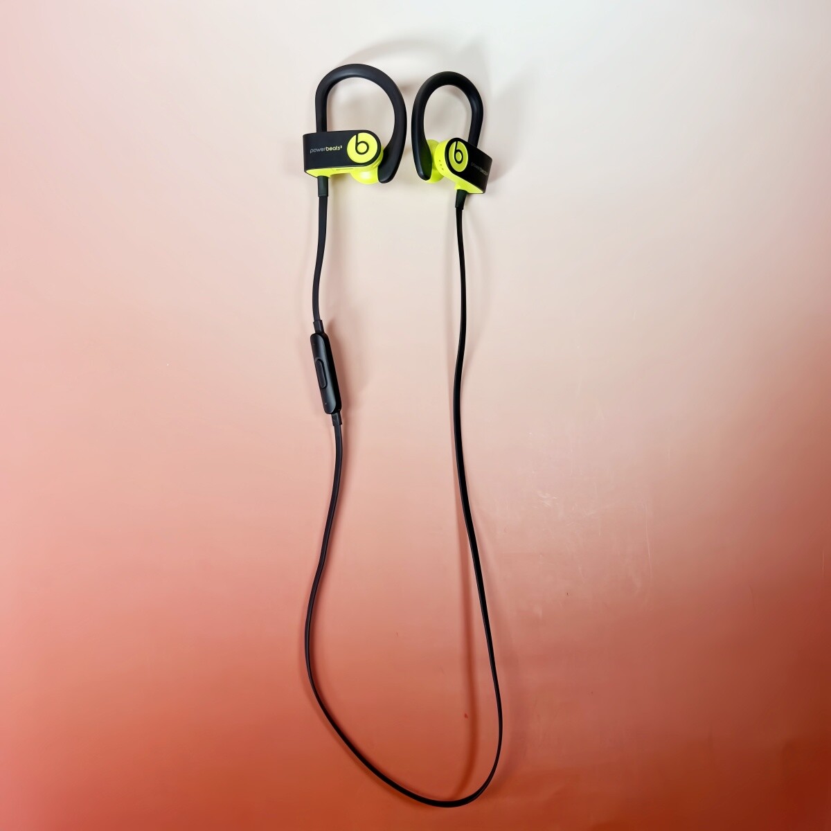 Beats by Dr. Dre Powerbeats 3 Wireless In-Ear Bluetooth Headphones Black Green