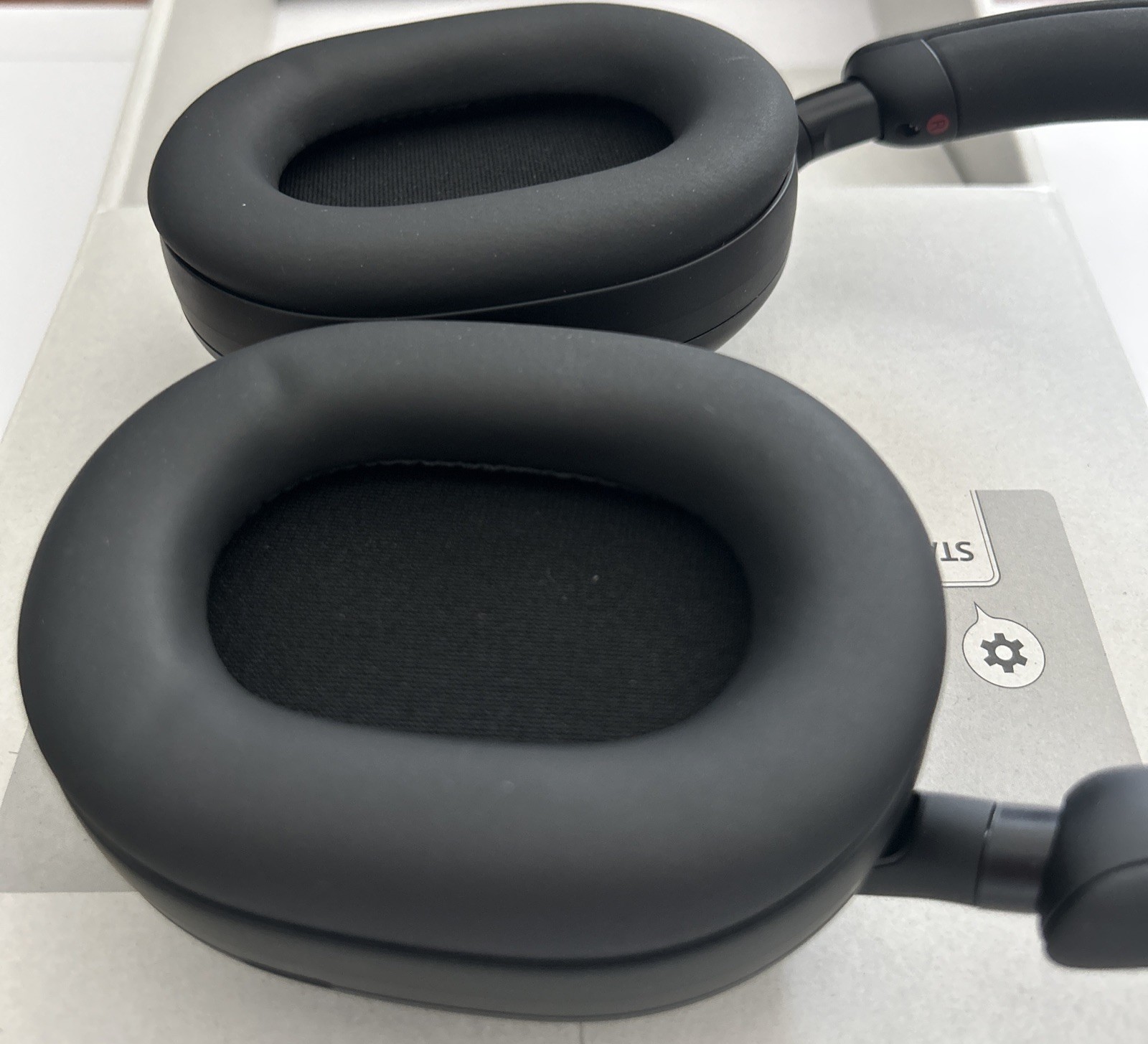 Sony WH1000XM5 SA Wireless Noise-Cancelling Over-the-Ear Headphones – Black VG