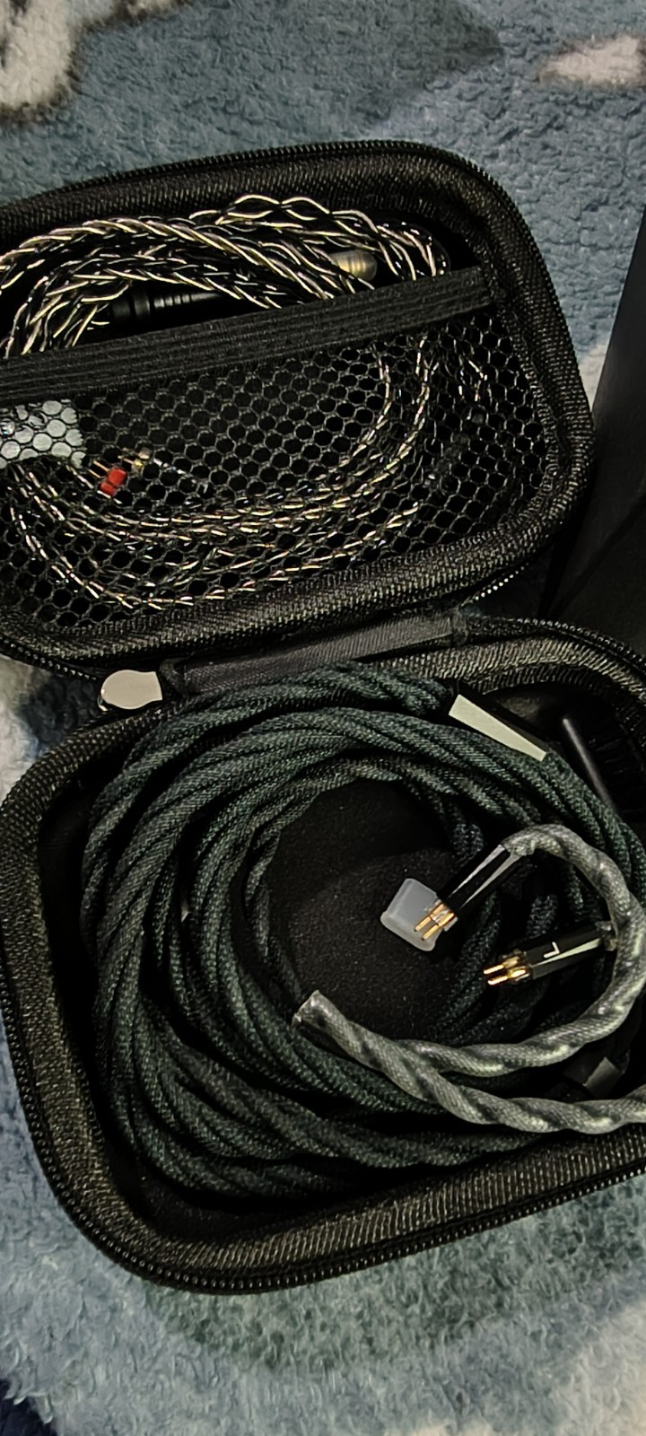 Pula PA02 1DD+4BA In-Ear Monitors 5 Hybrid Drivers IEM System 2.5mm Balanced.