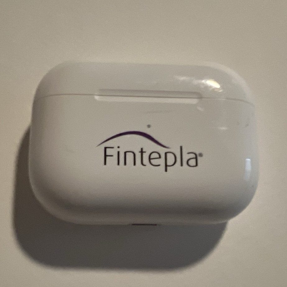Apple AirPods Pro 1st Gen Bluetooth True Wireless In-Ear White