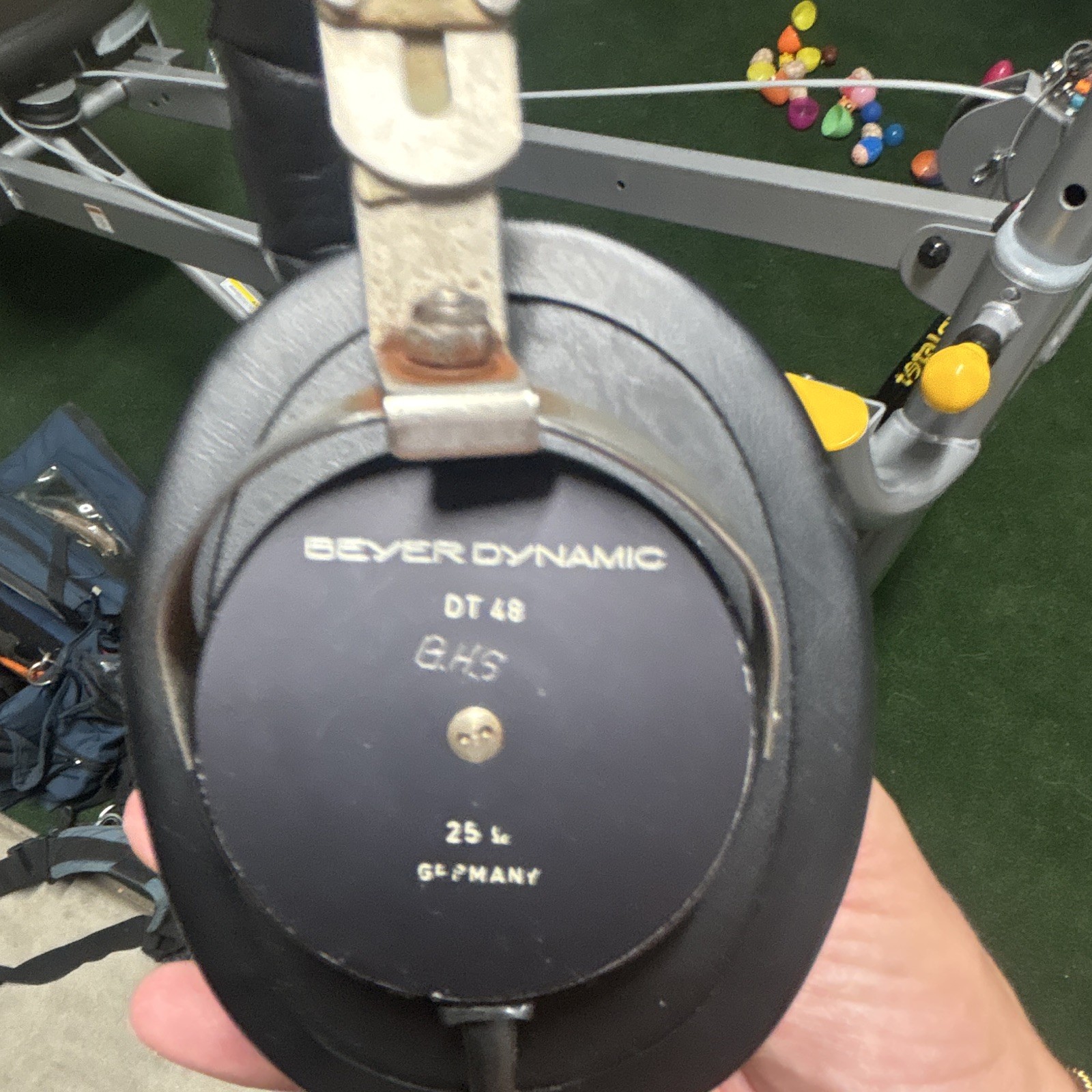 beyerdynamic DT 48 UHF Over-Ear Stereo Headphones 25 ohm Coiled 1/4 in