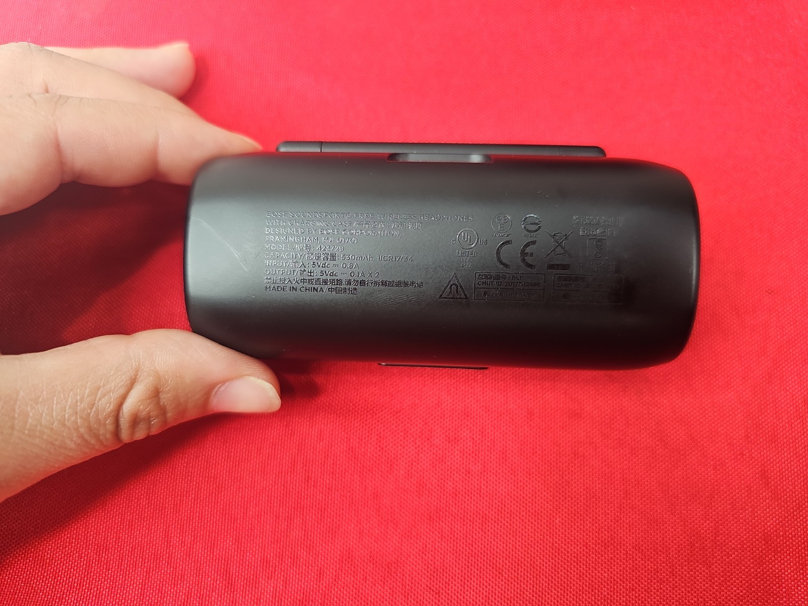 Bose SoundSport Free Wireless Headphones Earbuds Black 423729 FORPARTS ONLY