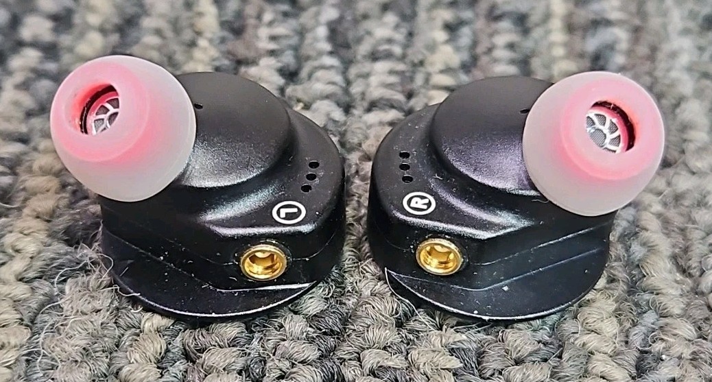 Linsoul 7Hertz Timeless Wireless Earbuds with 3.5mm Cord & Hard Case