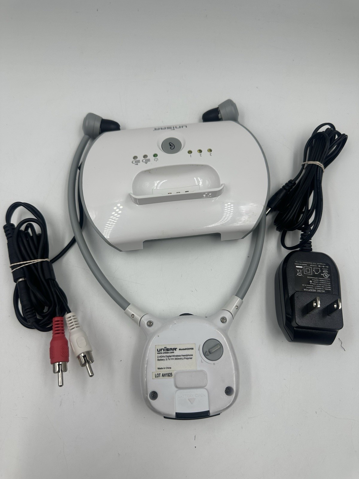 Unisar DH900 TV Listening System Hard of Hearing TV Amplifier White W/audio Cord