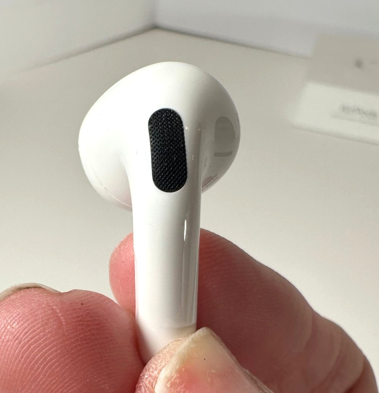 Apple AirPods 4 with ANC Replacement: Left Side Only+Charging Case & Box