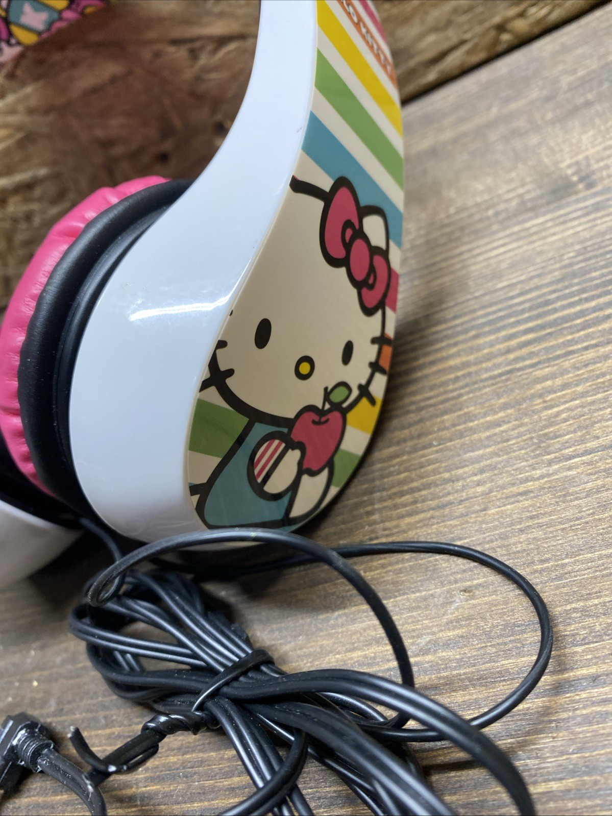 Hello Kitty Headphone USED Excellent Condition