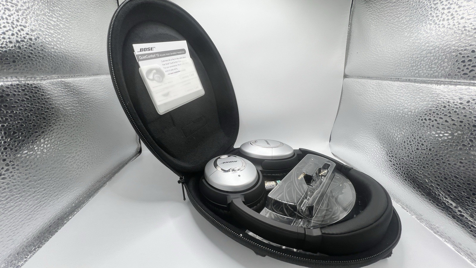 Bose QuietComfort 15 QC15 Over-Ear Noise Cancelling Headphones Case 3.5mm
