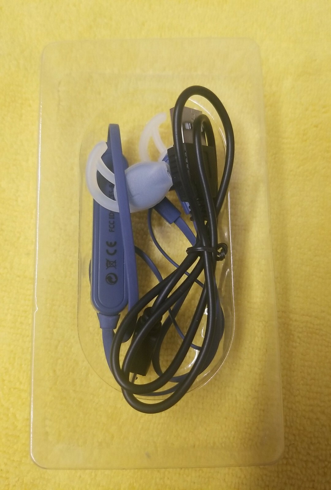 🌰 GEMS – Bluetooth Wireless Earbuds. For Smartphones/Tablets, damaged box