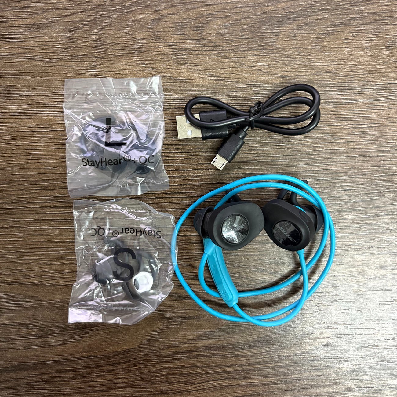 Bose Soundsport In-Ear Headphones Wireless Bluetooth Earbuds For Sports – Blue