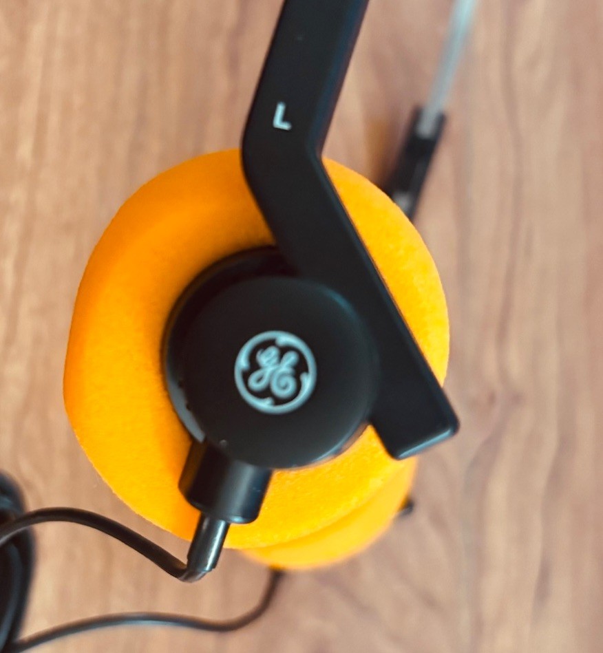 Retro GE Walkman Lightweight Headphones w/ Orange Pads – Guardians Of Galaxy
